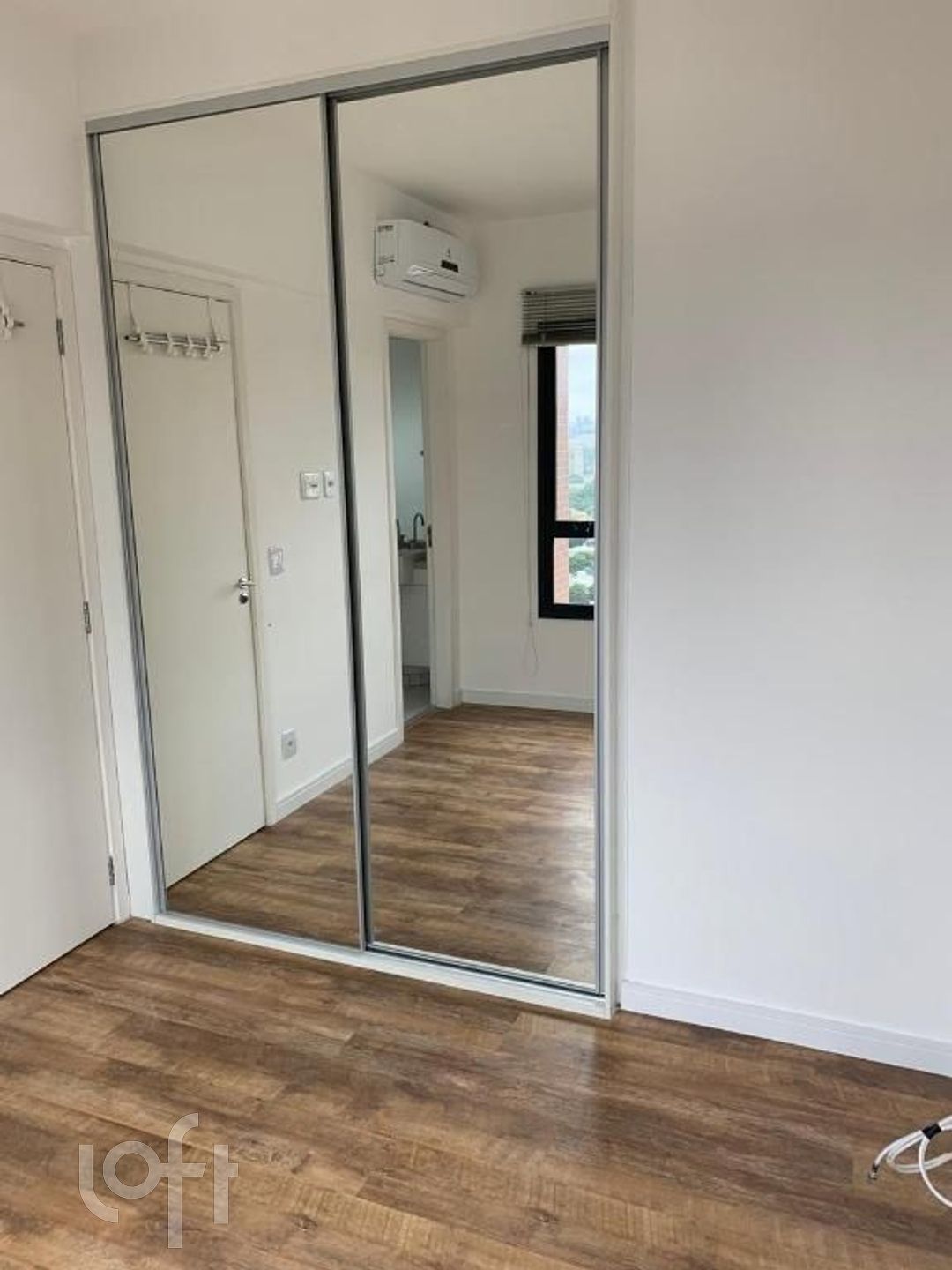 Apartamento à venda com 1 quarto, 35m² - Foto 6