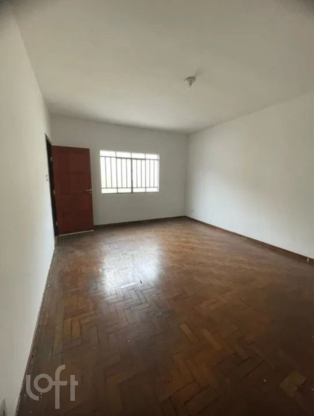 Casa à venda com 2 quartos, 170m² - Foto 1