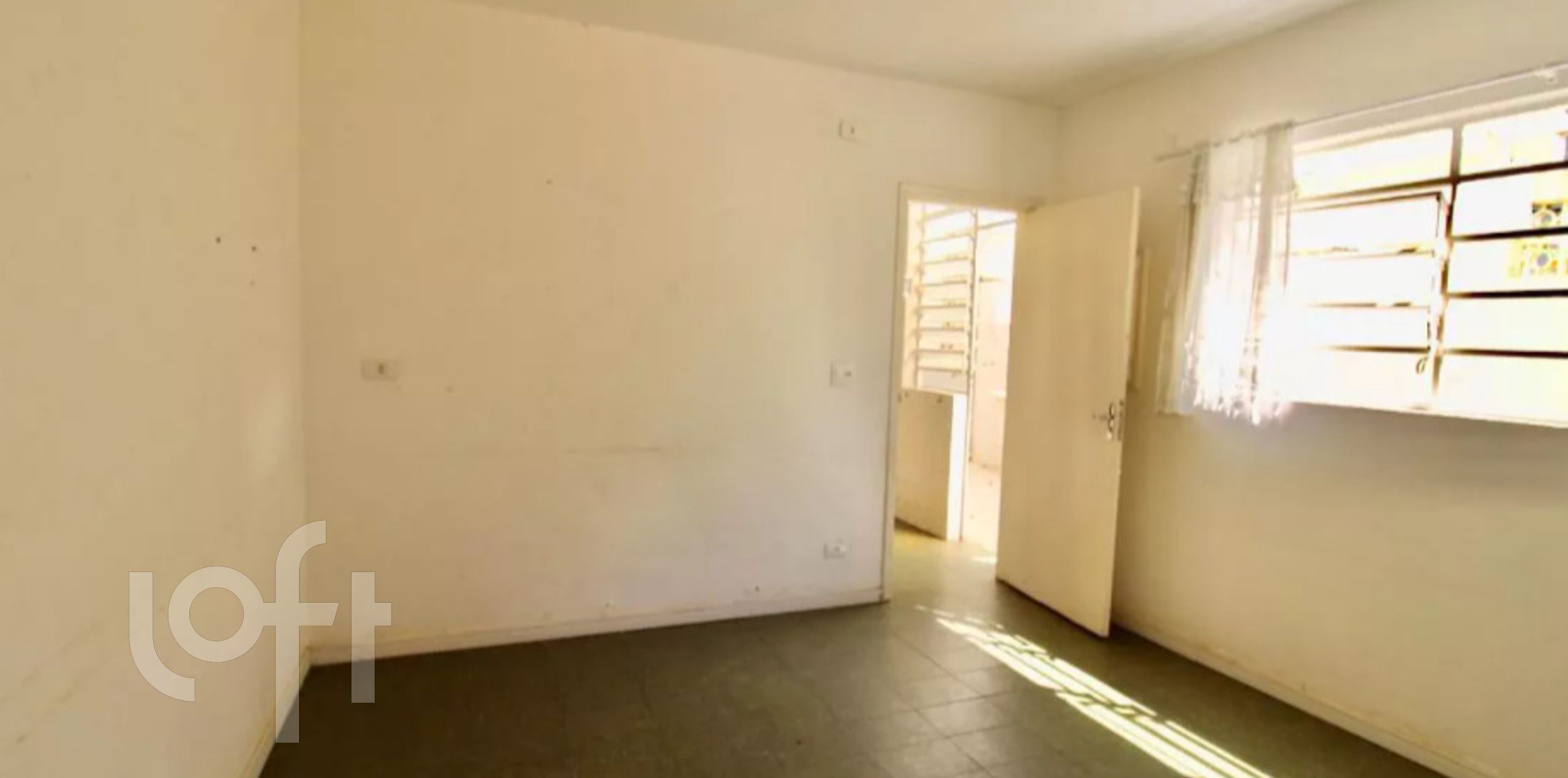 Casa à venda com 4 quartos, 187m² - Foto 3