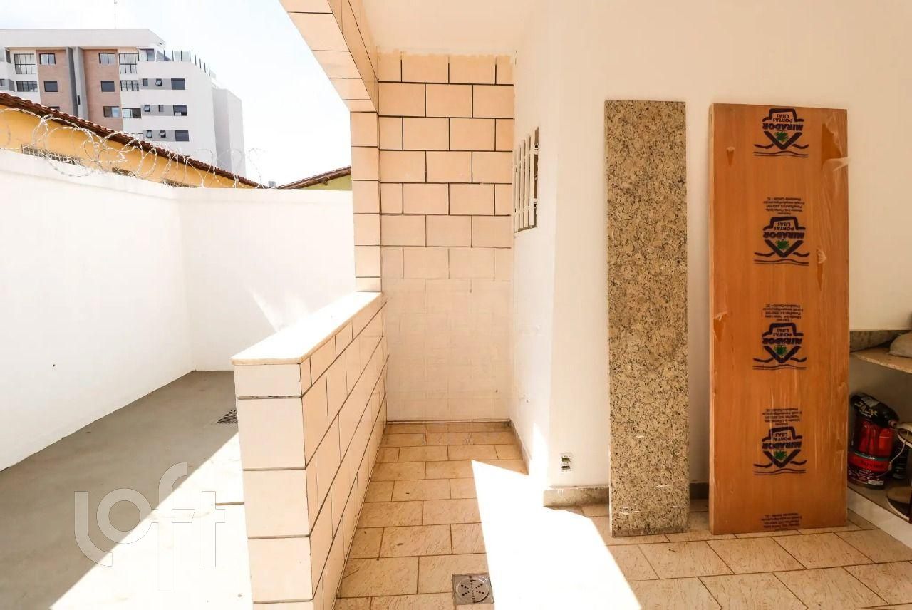 Casa à venda com 4 quartos, 170m² - Foto 13