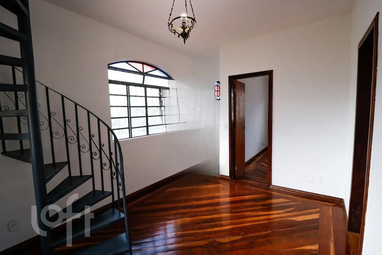 Casa à venda com 4 quartos, 170m² - Foto 3