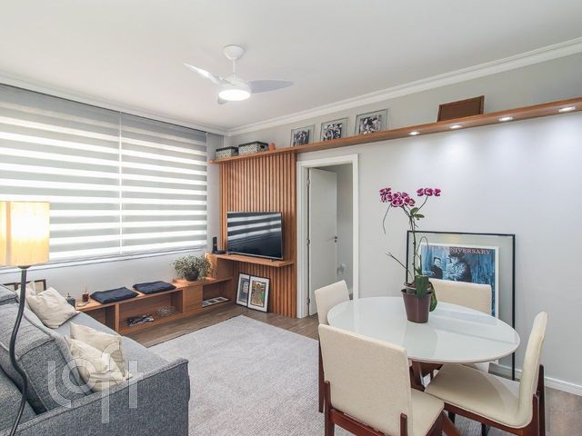 Apartamento com 101m², 3 dormitórios, 1 suíte, Rio Branco em Porto Alegre