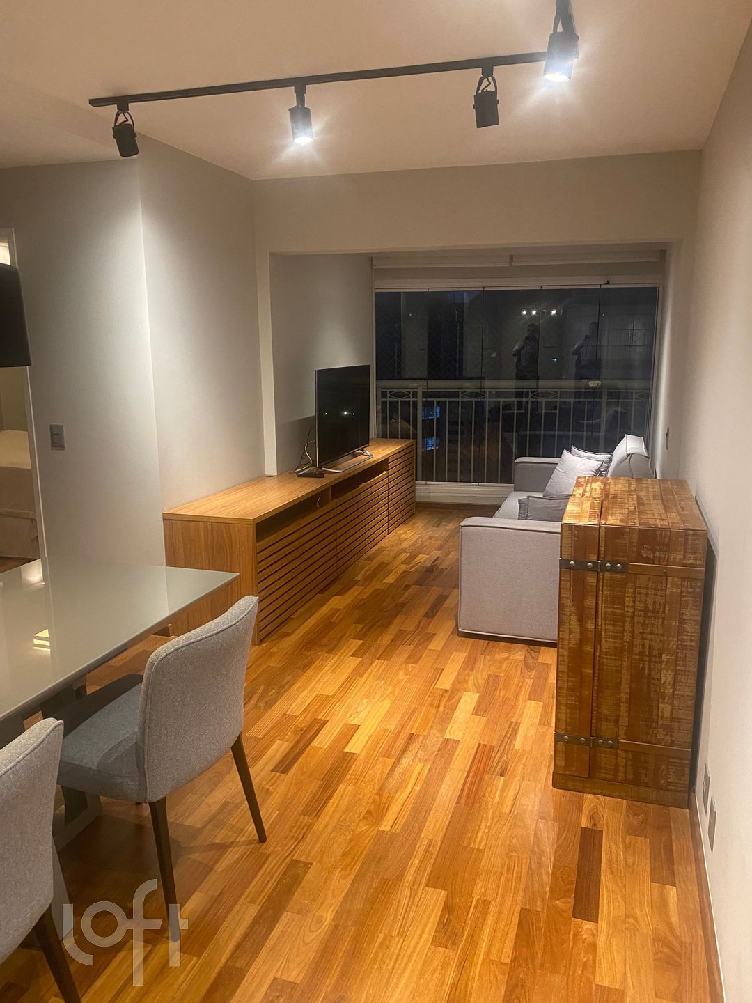 Apartamento à venda com 2 quartos, 55m² - Foto 1