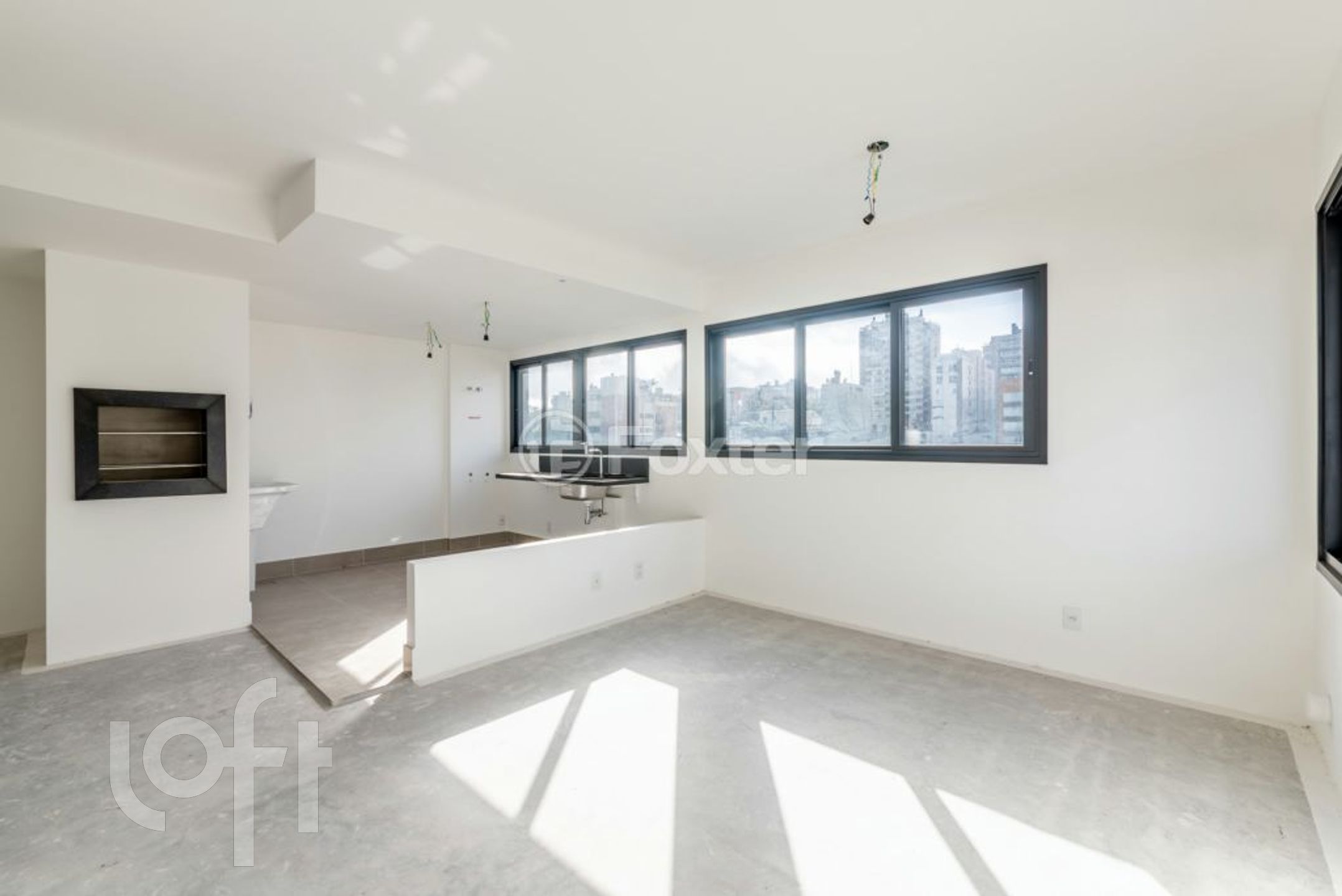 Apartamento com 65m², 2 dormitórios, 1 suíte, 1 vaga, Auxiliadora em Porto Alegre