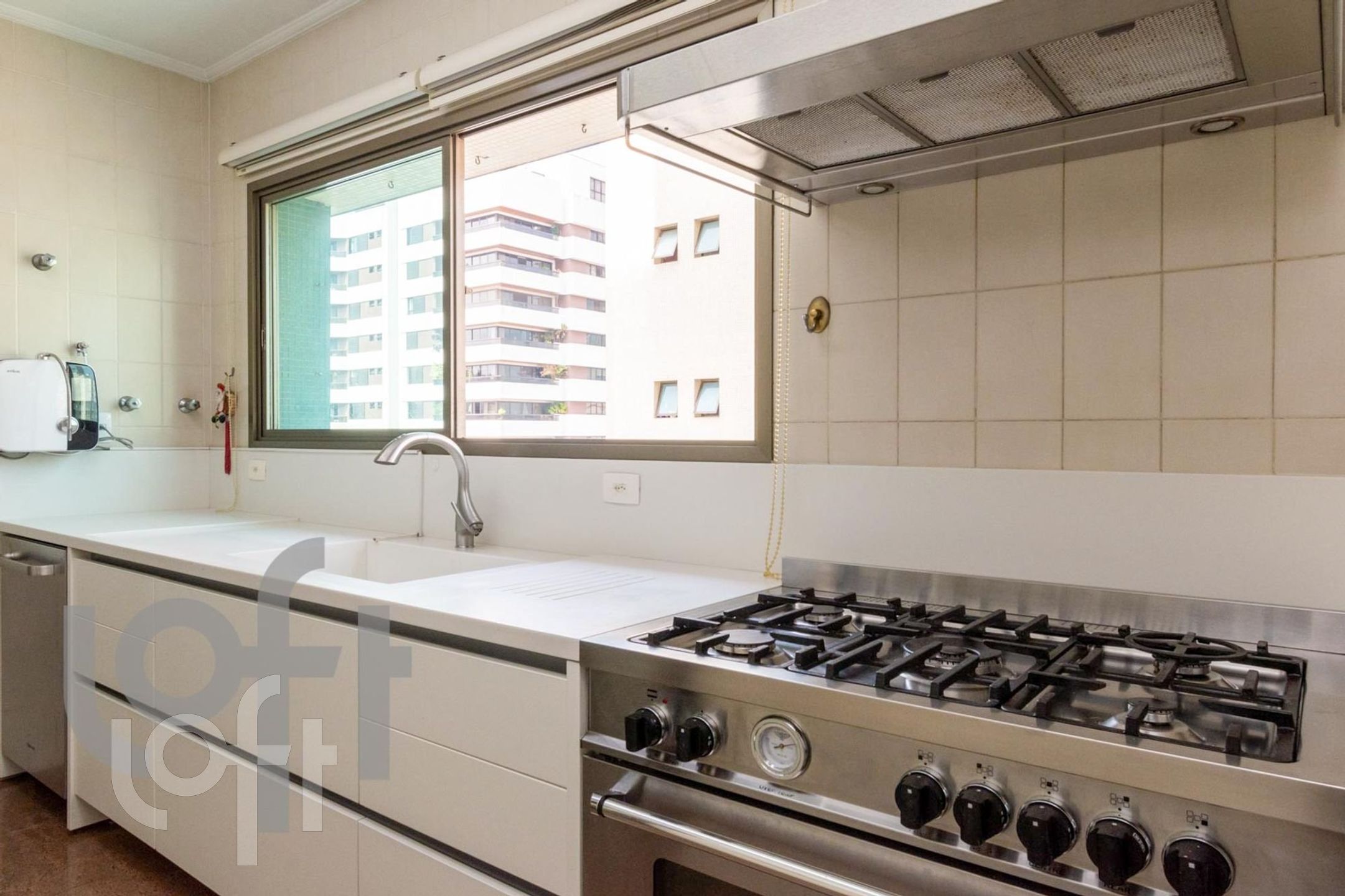 Apartamento à venda com 4 quartos, 250m² - Foto 30