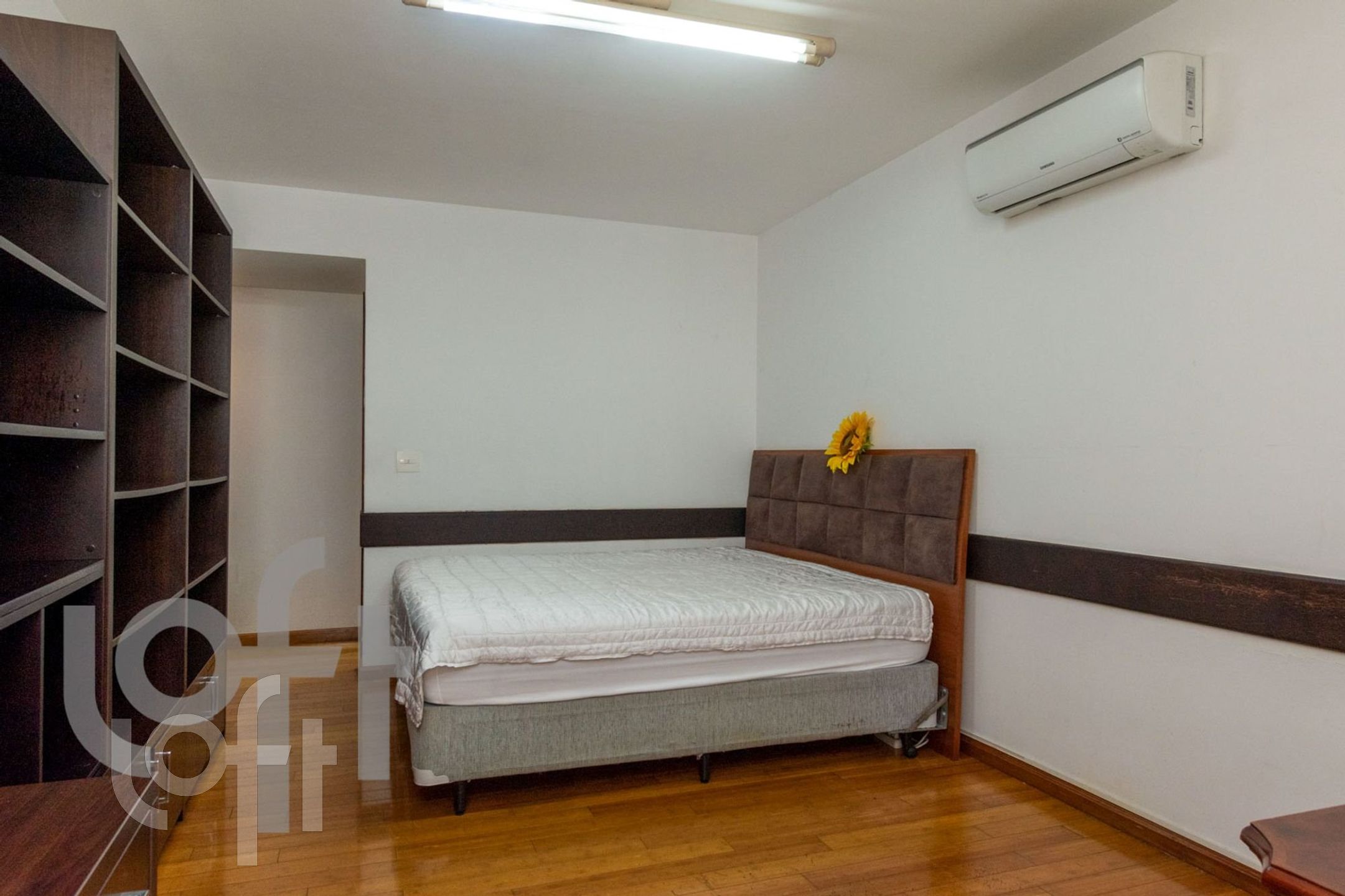 Apartamento à venda com 4 quartos, 250m² - Foto 56