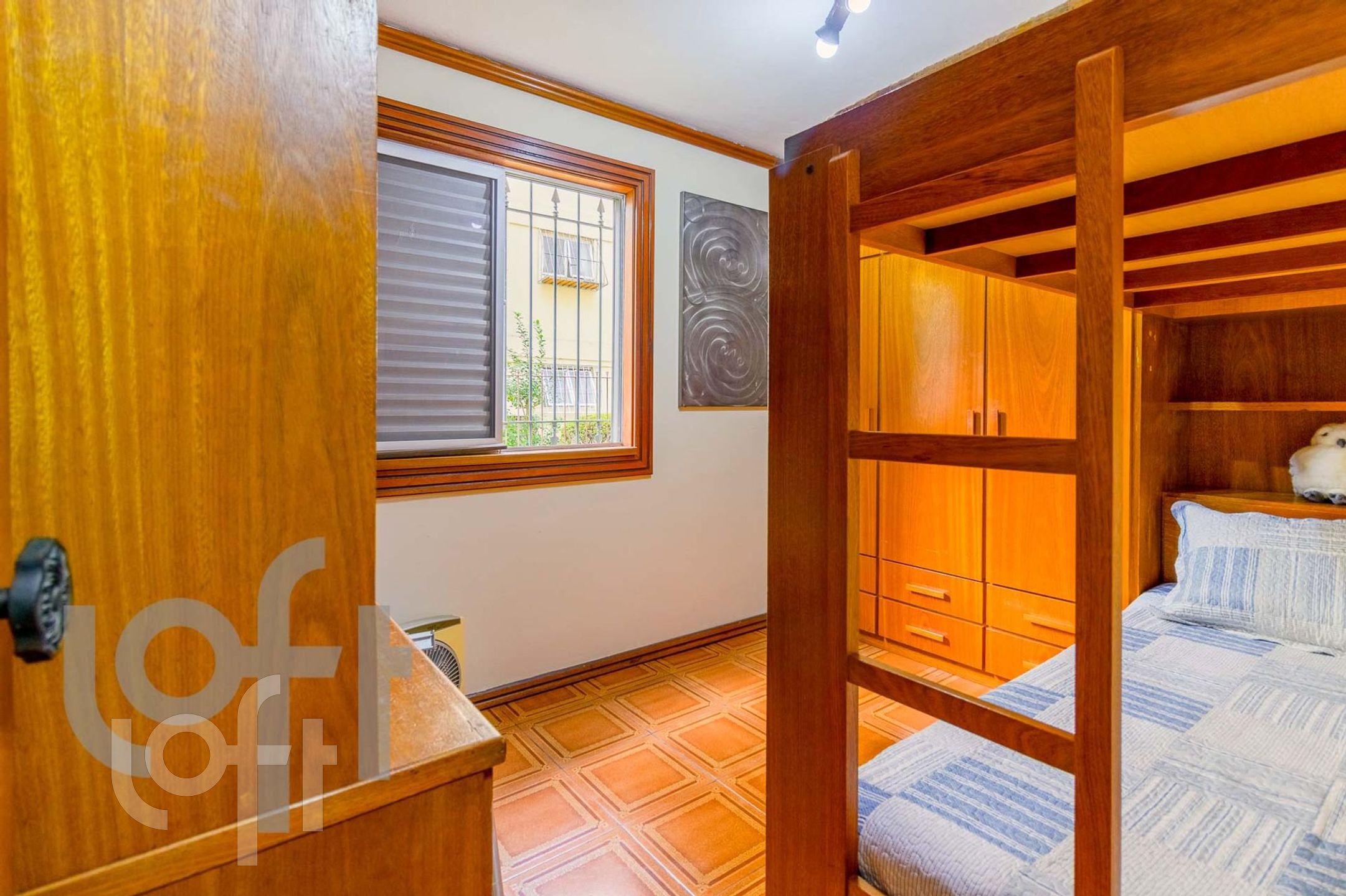 Apartamento à venda com 2 quartos, 64m² - Foto 7