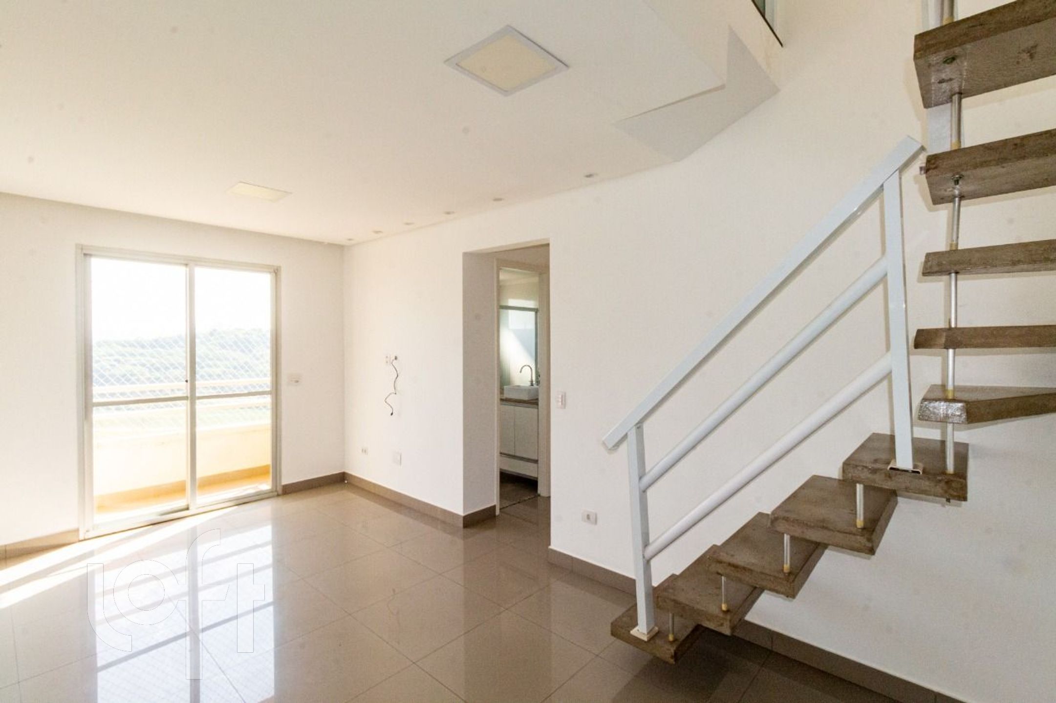 Apartamento à venda em Vila da Paz com 110 m², 2 q