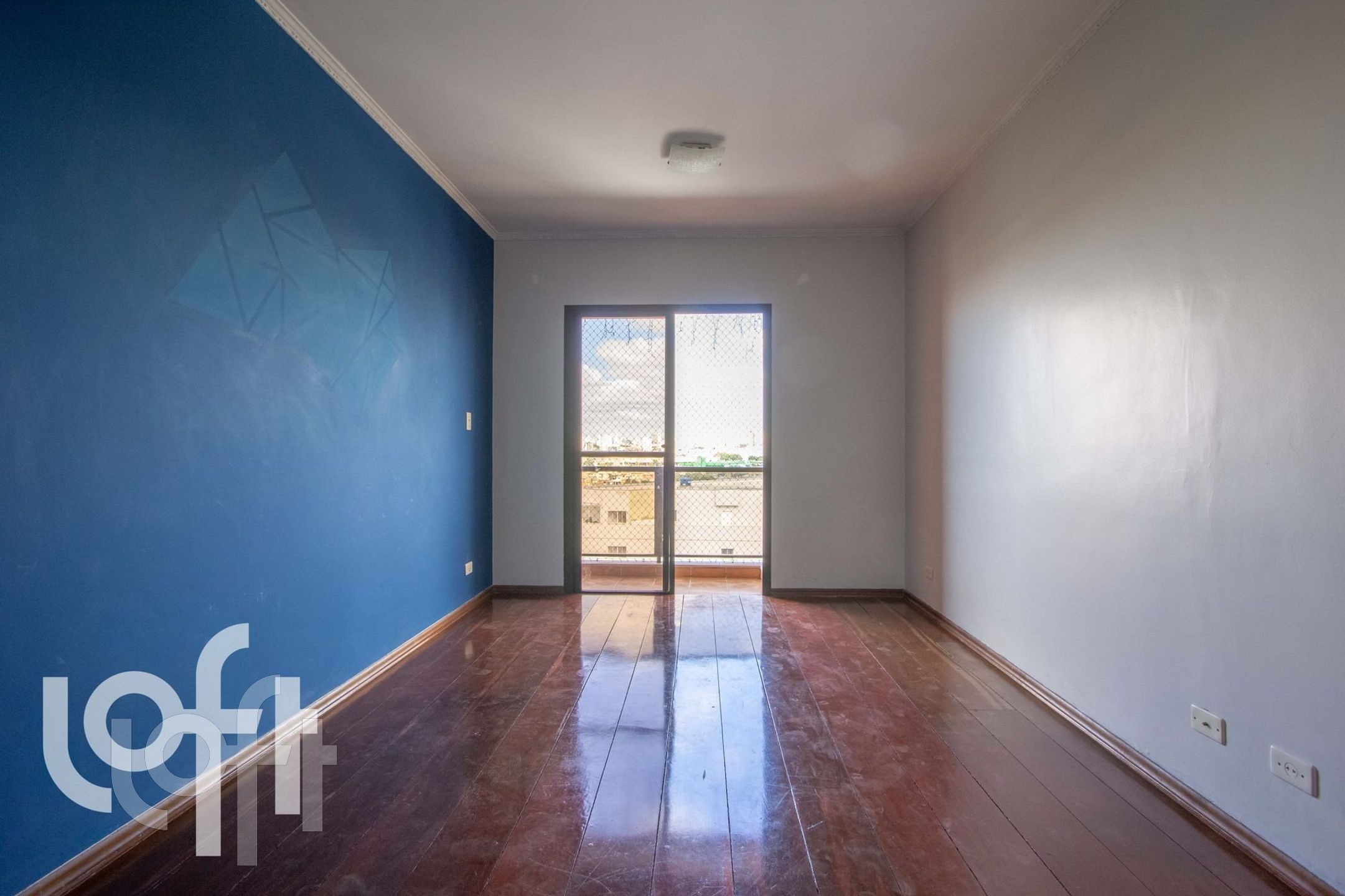 Apartamento à venda com 3 quartos, 93m² - Foto 1