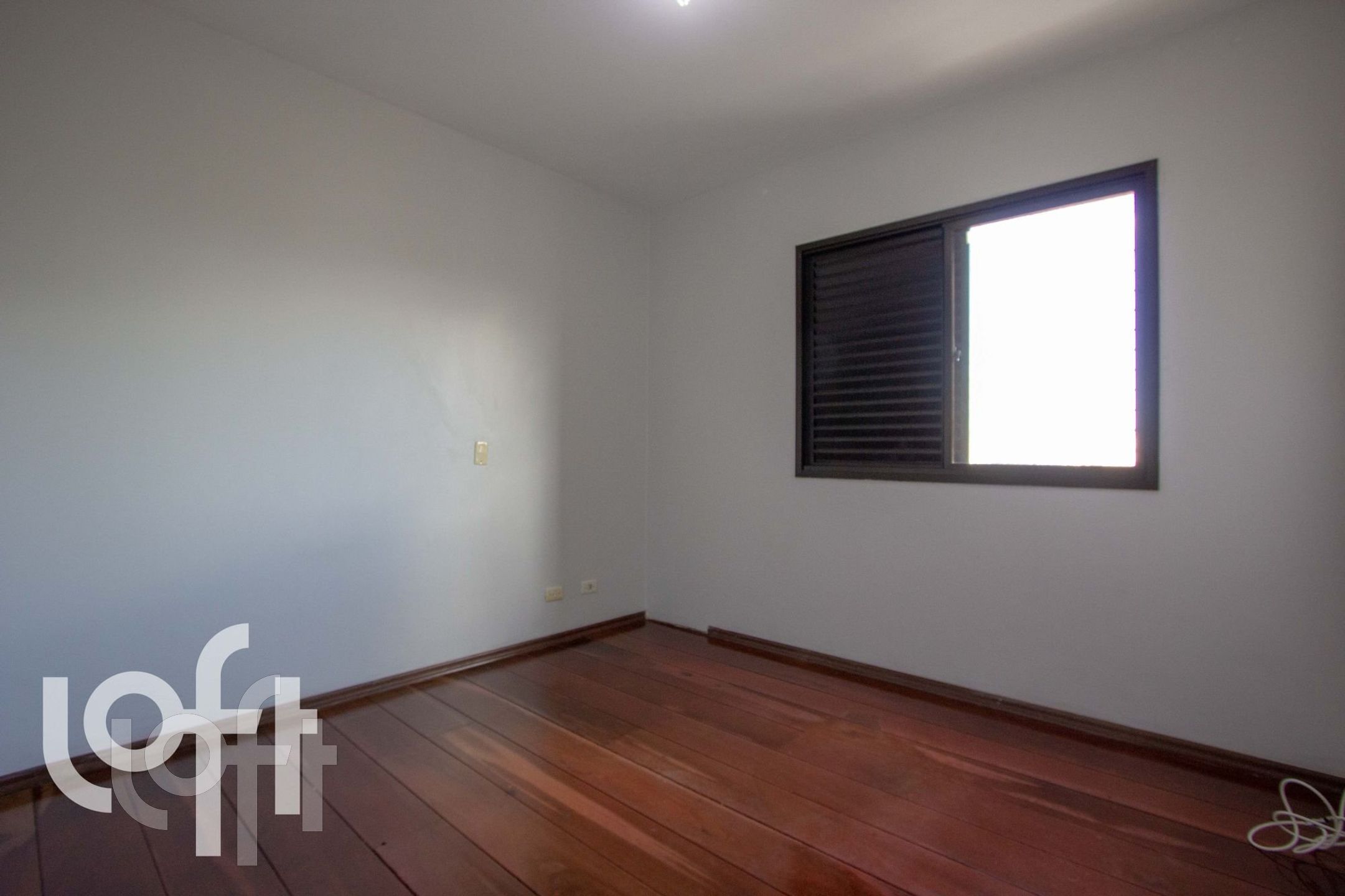 Apartamento à venda com 3 quartos, 93m² - Foto 4