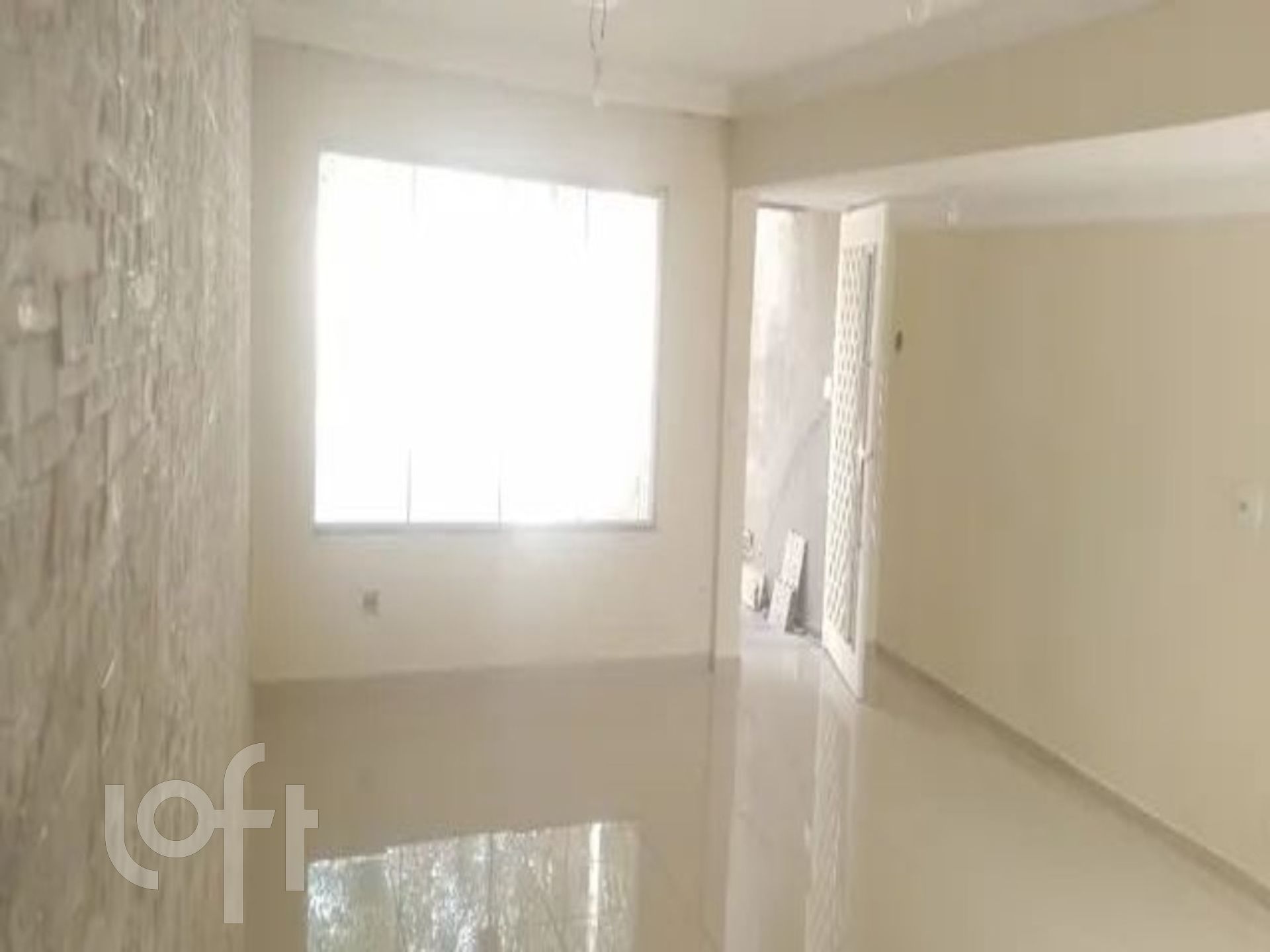 Casa à venda com 4 quartos, 150m² - Foto 2