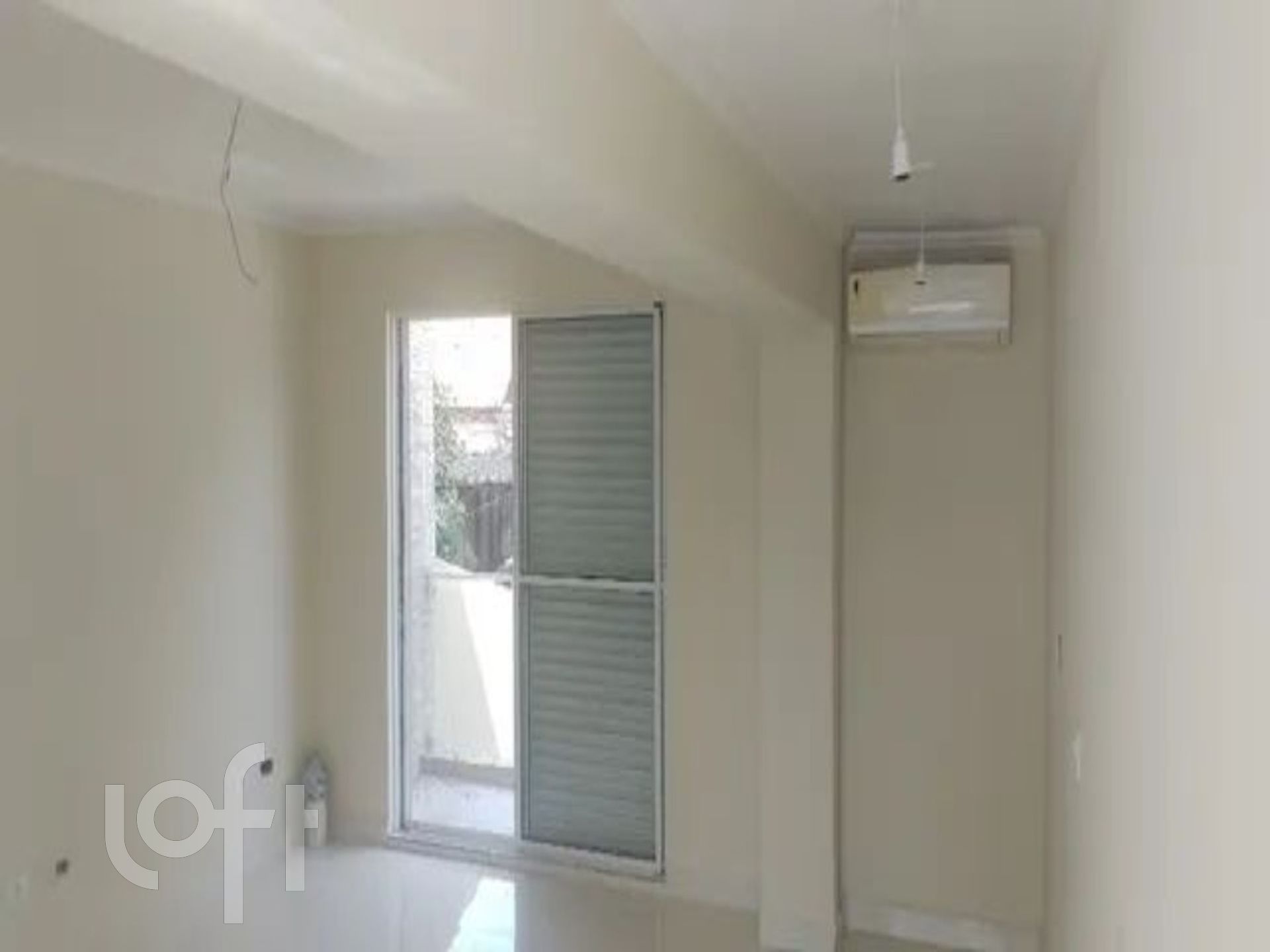 Casa à venda com 4 quartos, 150m² - Foto 12