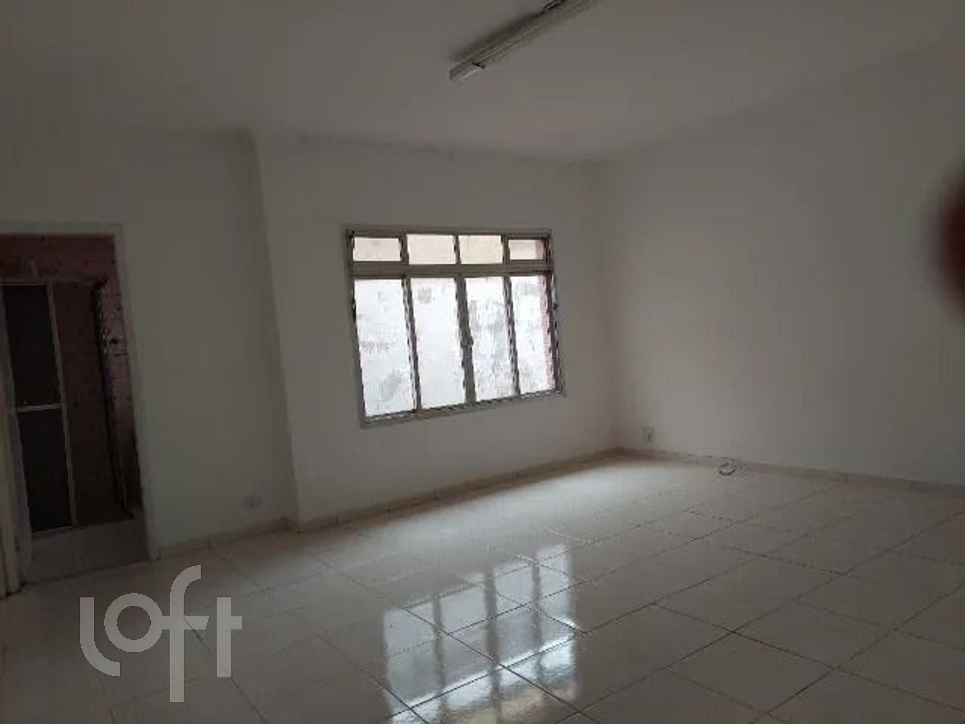 Casa à venda com 6 quartos, 160m² - Foto 4