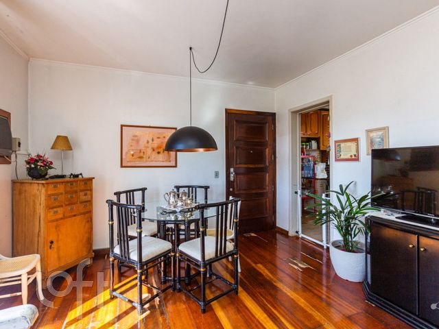 Apartamento com 94m², 3 dormitórios, 1 suíte, 1 vaga, Cristo Redentor em Porto Alegre