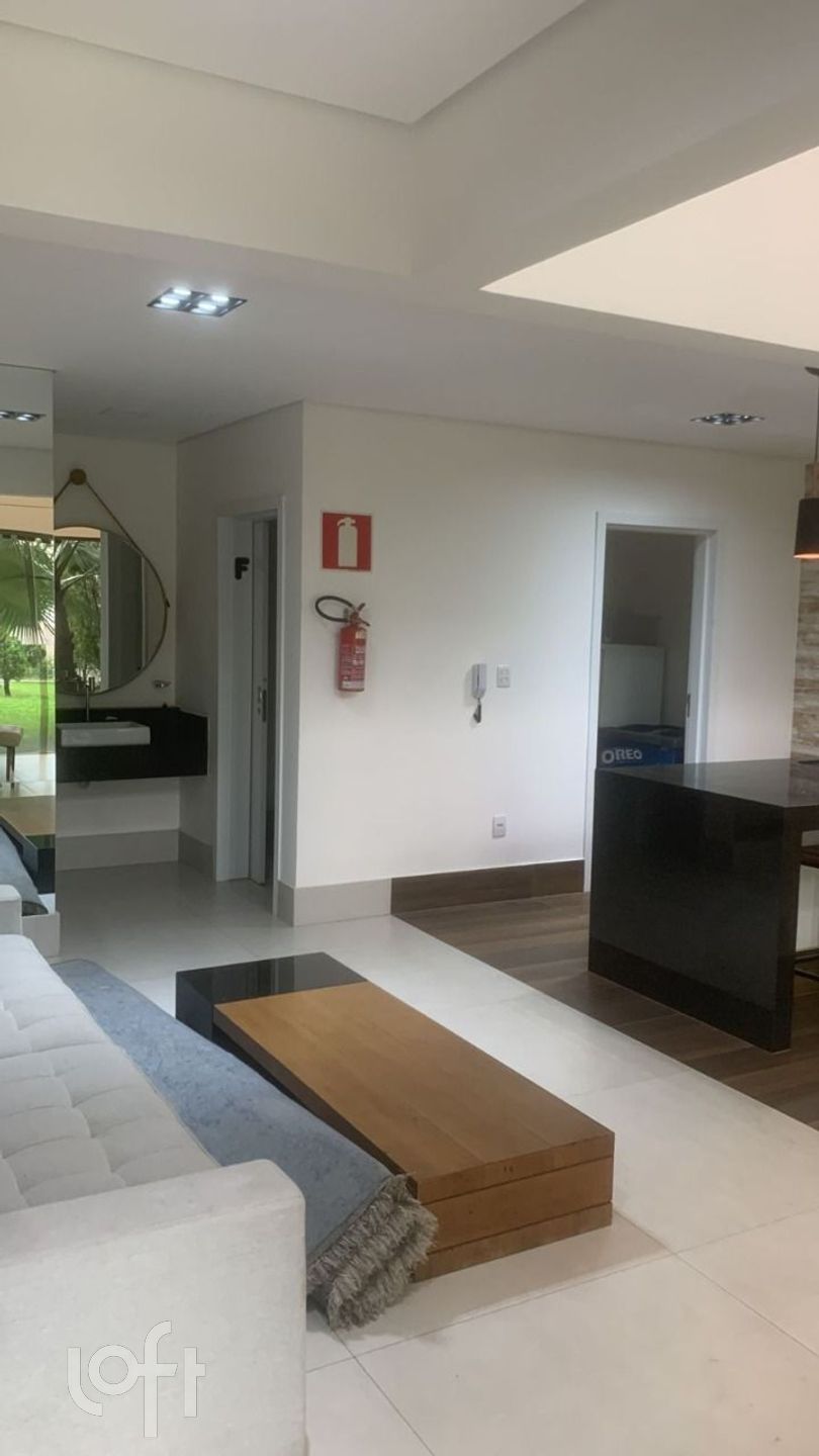 Apartamento à venda com 4 quartos, 271m² - Foto 17