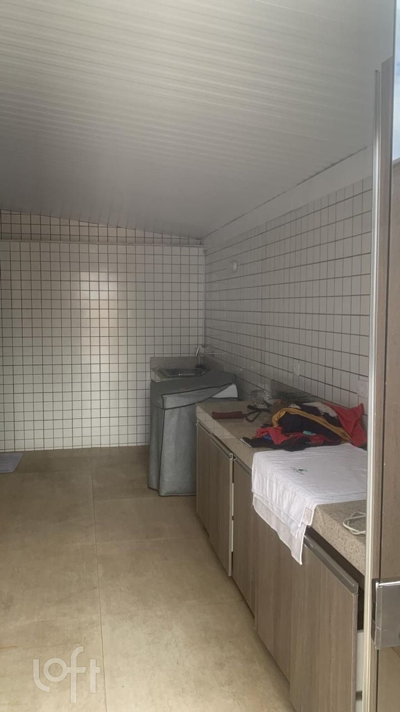 Apartamento à venda com 4 quartos, 271m² - Foto 15