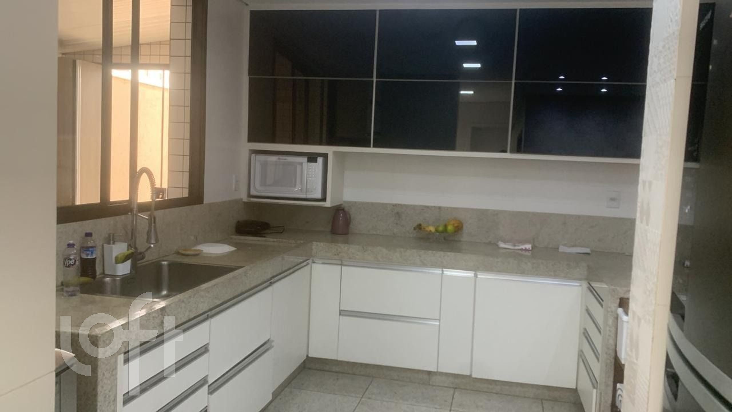 Apartamento à venda com 4 quartos, 271m² - Foto 6