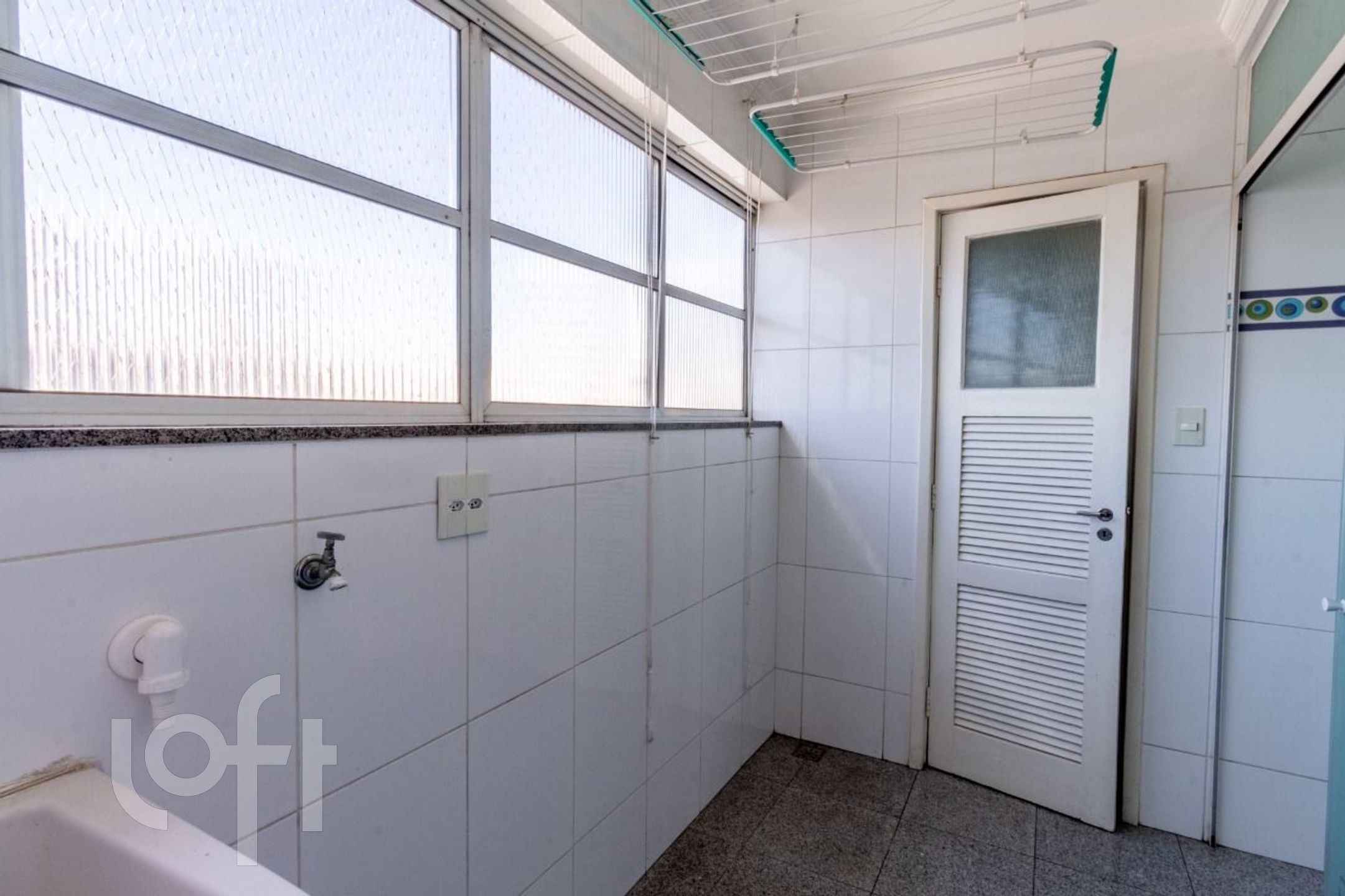 Apartamento à venda com 3 quartos, 133m² - Foto 7