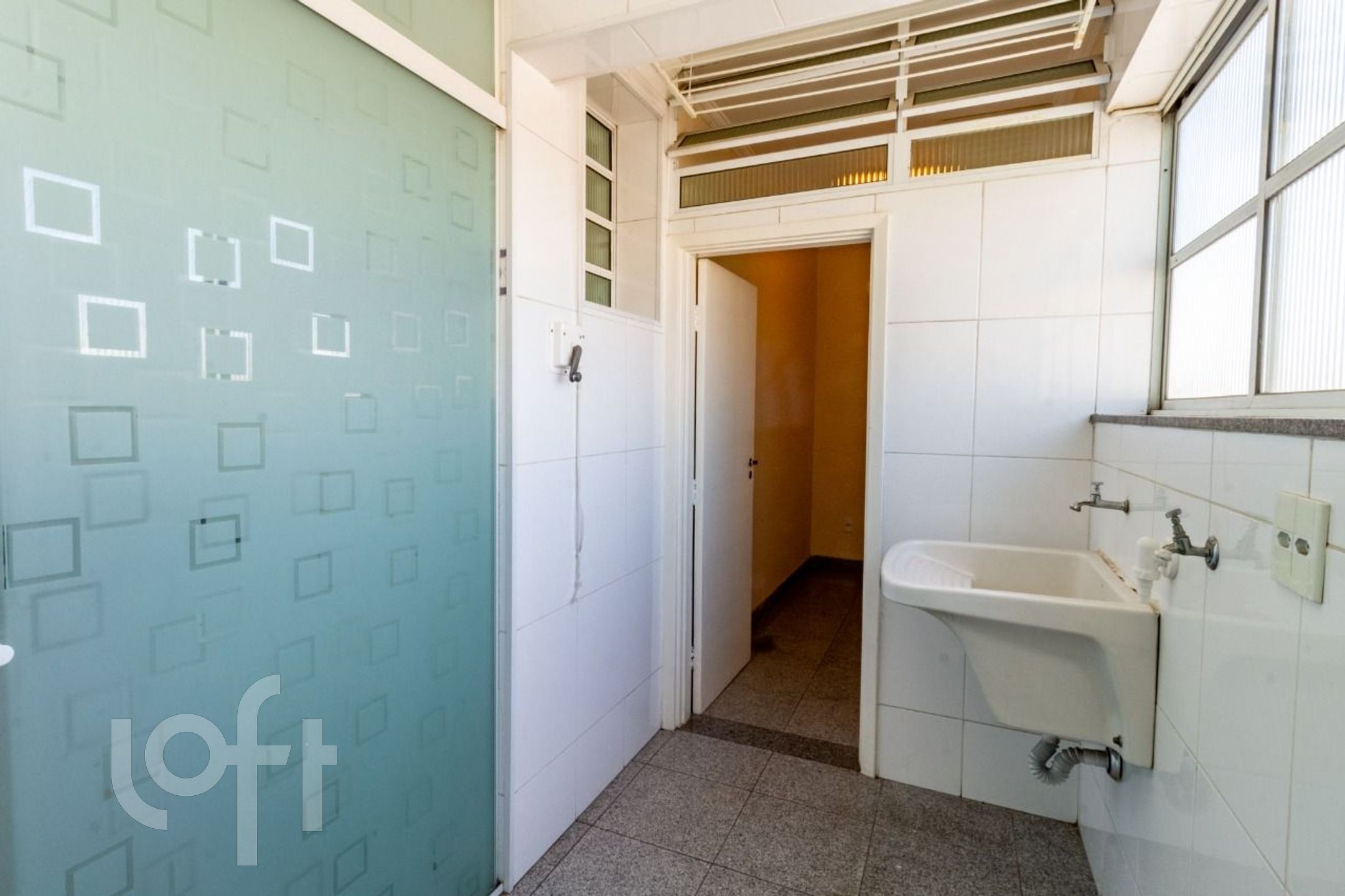 Apartamento à venda com 3 quartos, 133m² - Foto 9