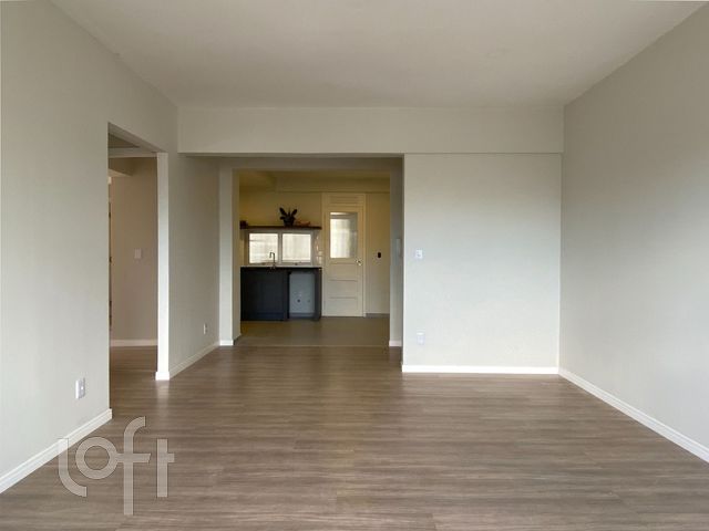 Apartamento com 86m², 2 dormitórios, 1 suíte, 1 vaga, Petrópolis em Porto Alegre