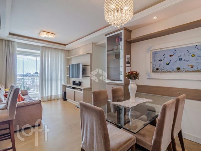 Apartamento com 74m², 3 dormitórios, 1 suíte, 2 vagas, Vila Ipiranga em Porto Alegre