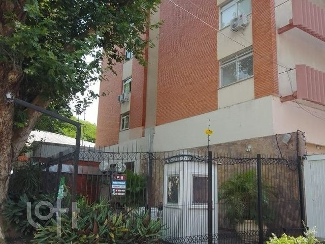 Apartamento com 90m², 3 dormitórios, 1 vaga, Menino Deus em Porto Alegre