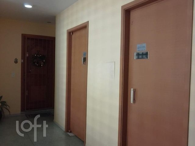 Apartamento com 90m², 3 dormitórios, 1 vaga, Menino Deus em Porto Alegre