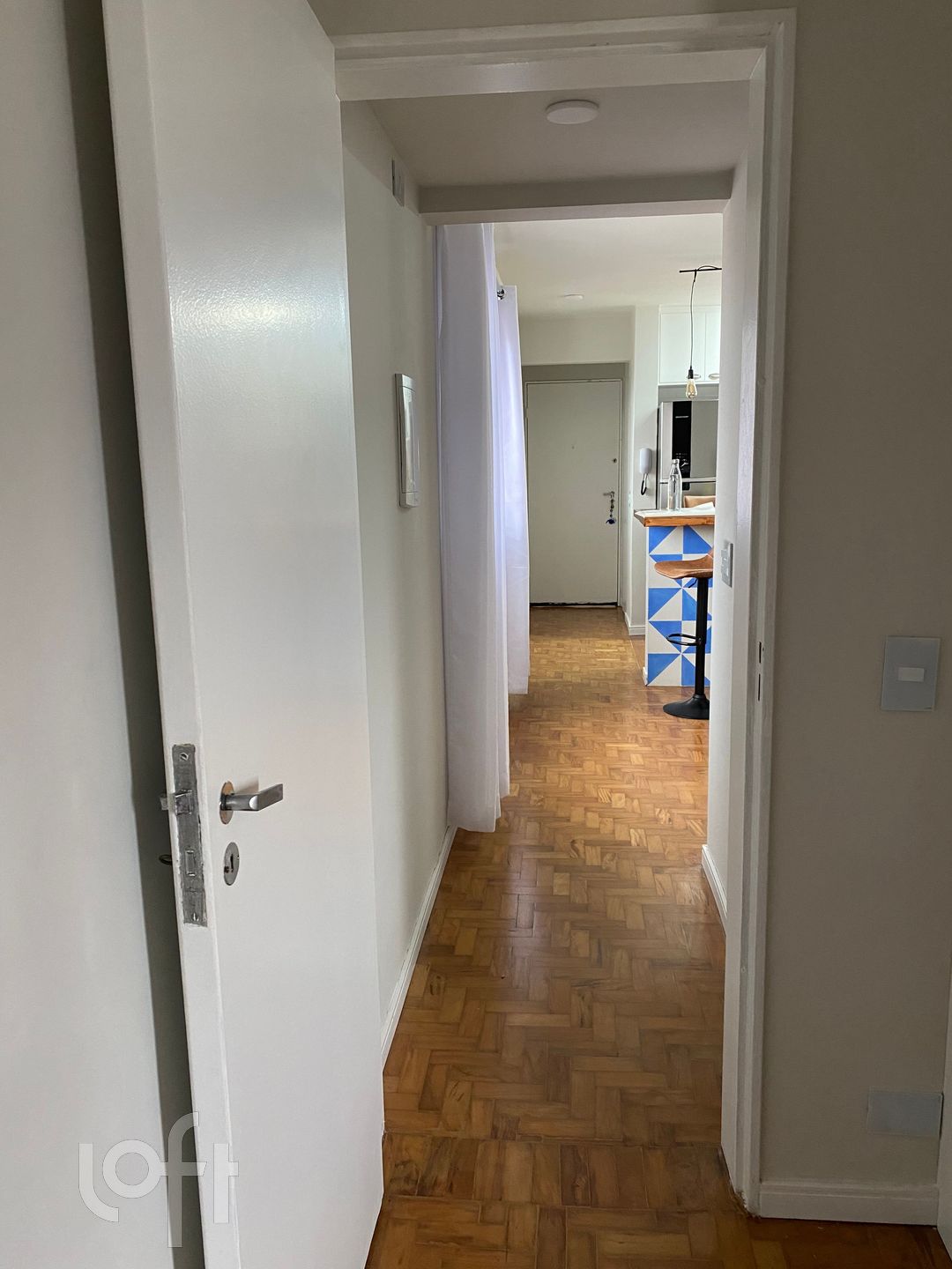 Apartamento à venda com 1 quarto, 39m² - Foto 8