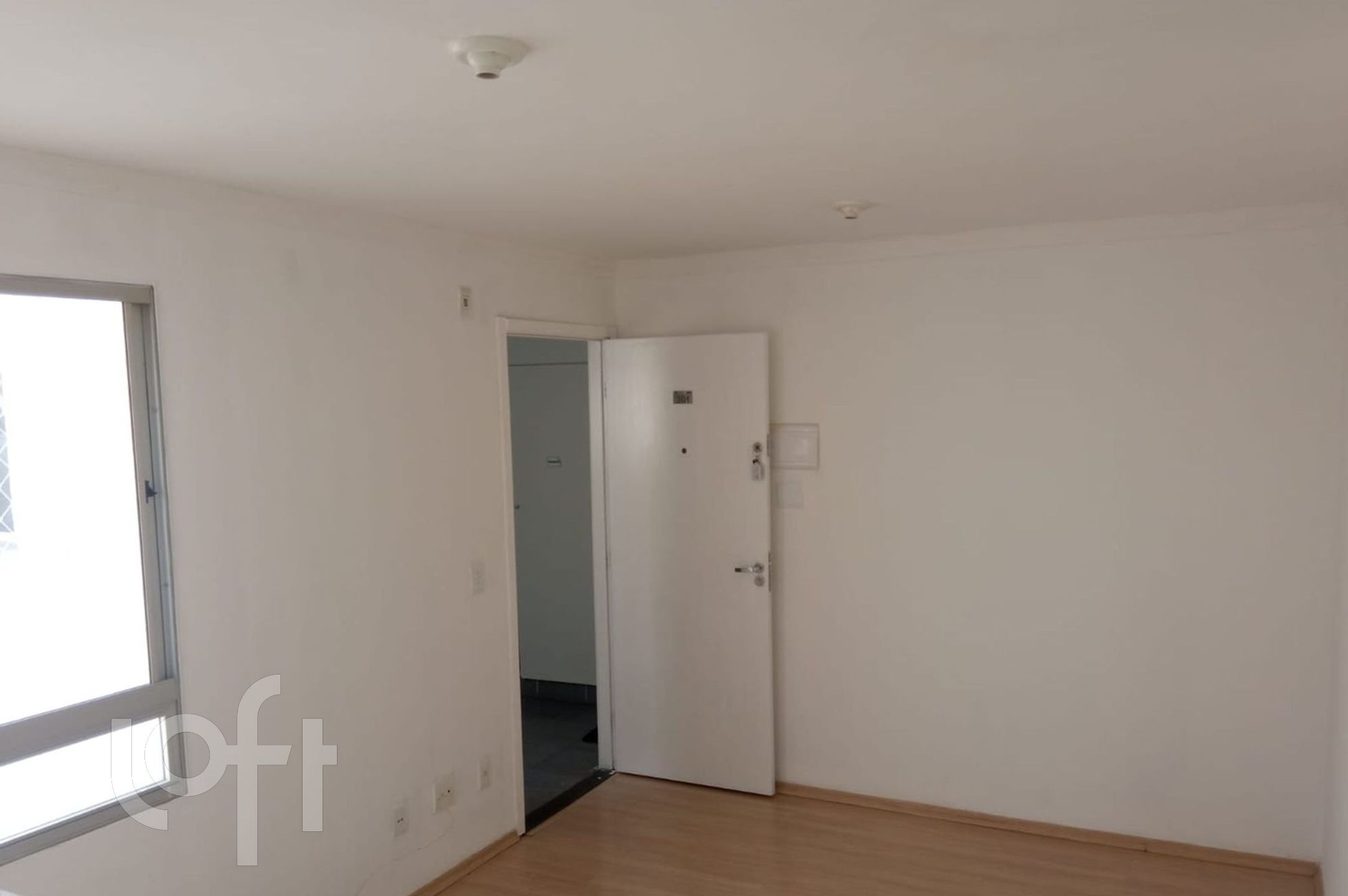 Apartamento à venda com 2 quartos, 45m² - Foto 1