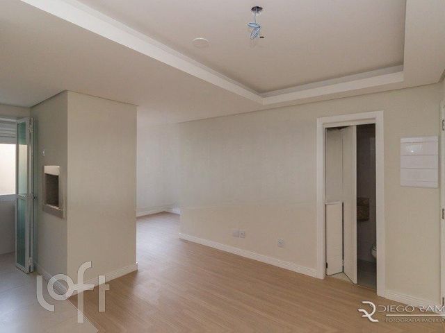 Apartamento com 56m², 1 dormitório, 1 suíte, 1 vaga, Floresta em Porto Alegre