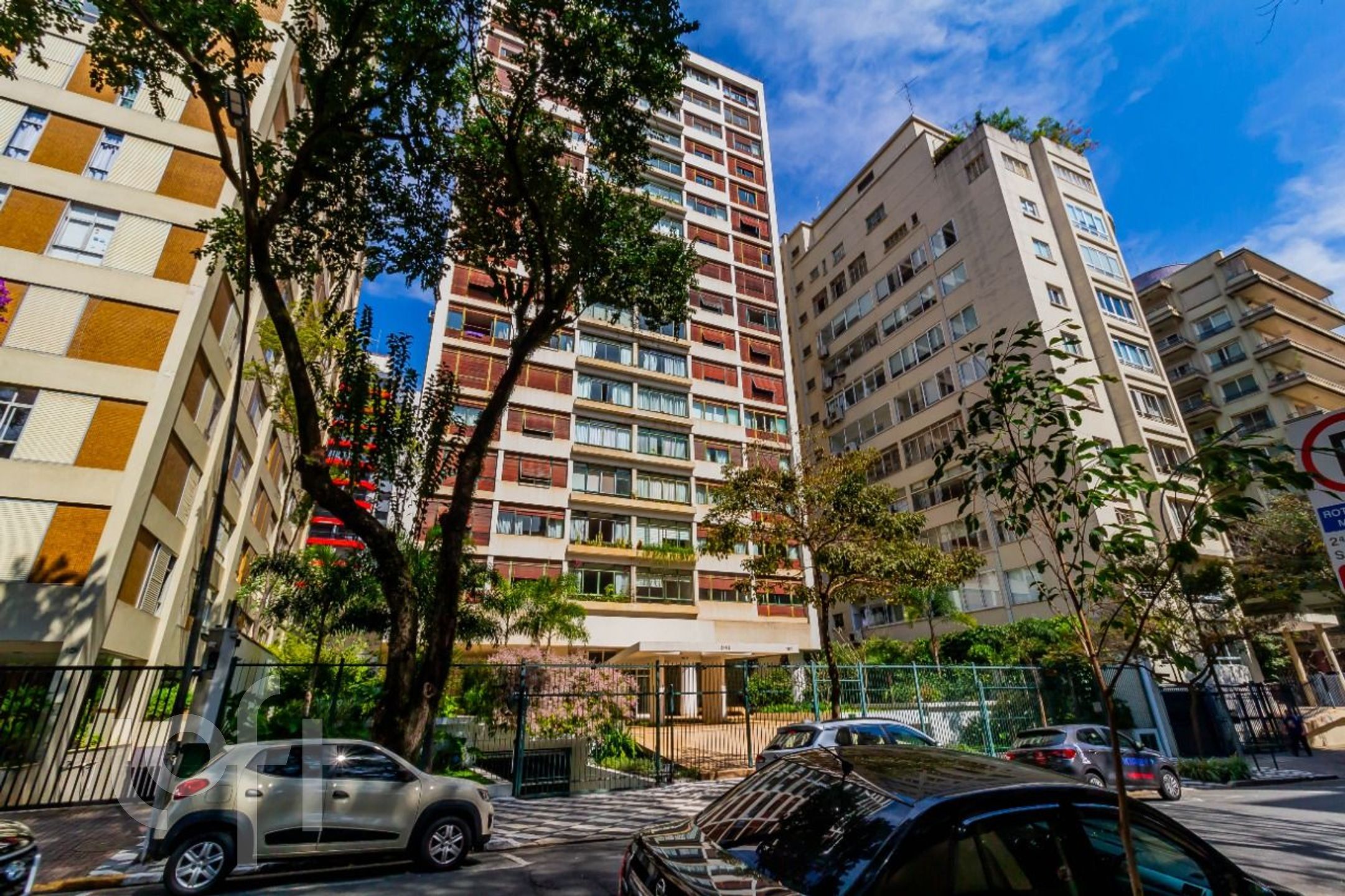 Apartamento à venda com 3 quartos, 188m² - Foto 44