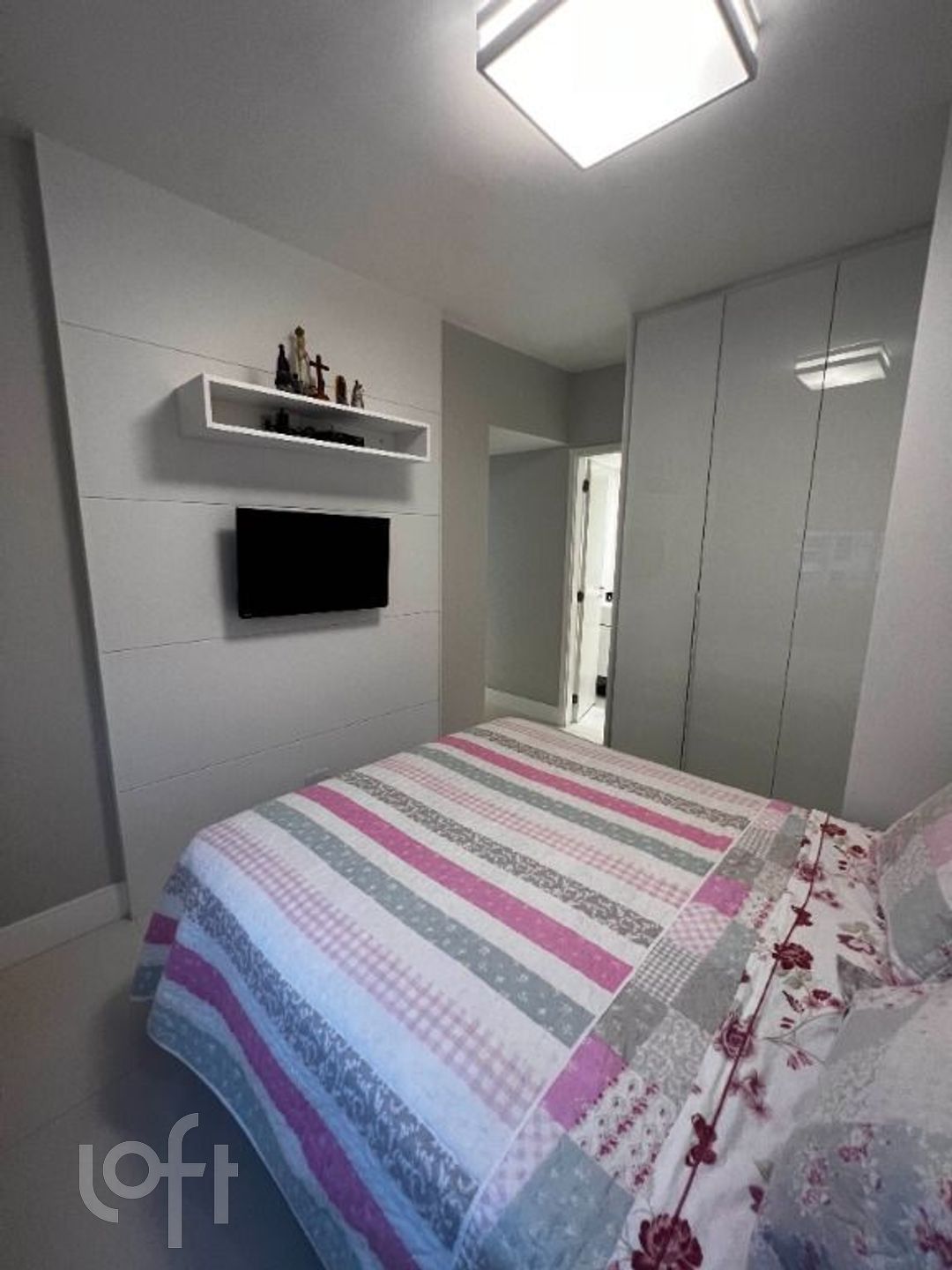 Apartamento à venda com 3 quartos, 107m² - Foto 21