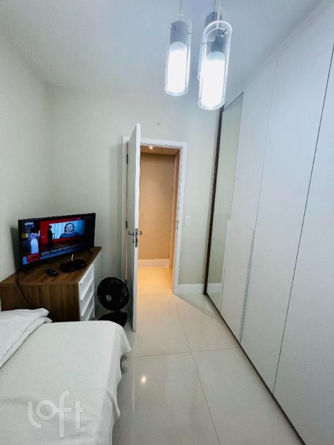 Apartamento à venda com 3 quartos, 107m² - Foto 19