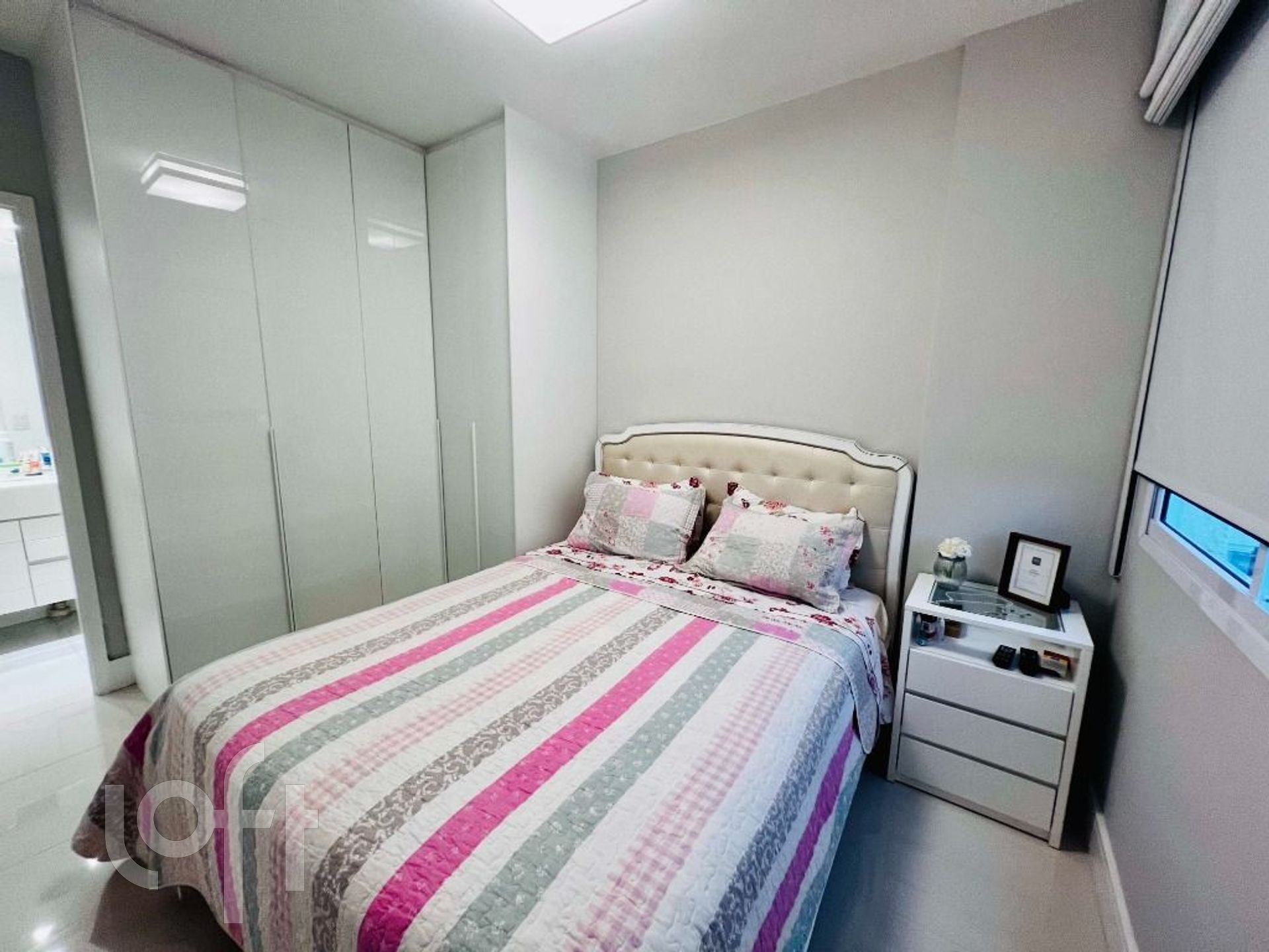 Apartamento à venda com 3 quartos, 107m² - Foto 22