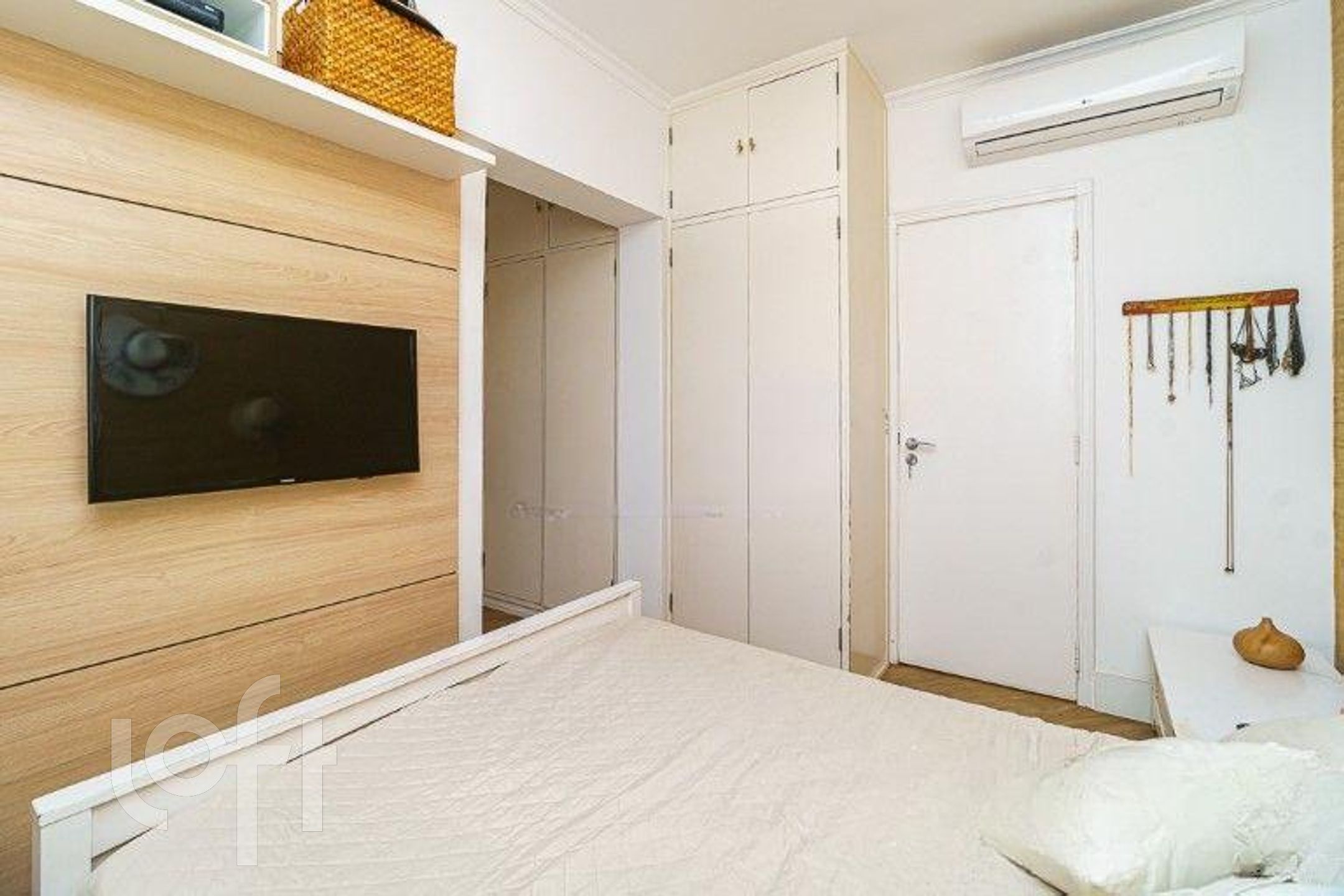 Apartamento à venda com 3 quartos, 230m² - Foto 8