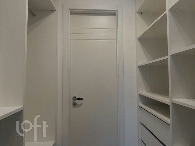 Apartamento com 38m², 1 dormitório, 1 vaga, Chácara das Pedras em Porto Alegre