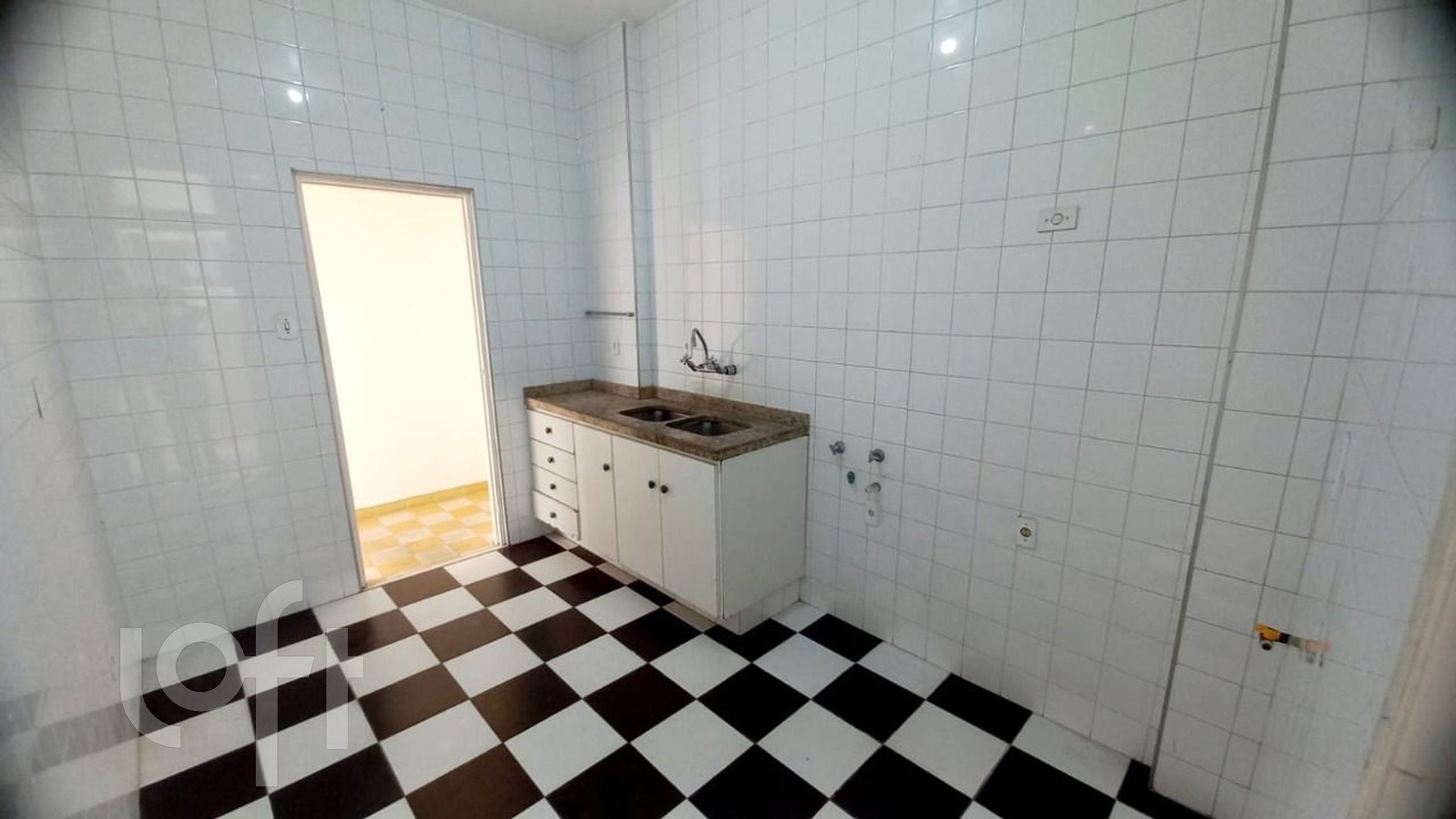 Apartamento à venda com 3 quartos, 130m² - Foto 4