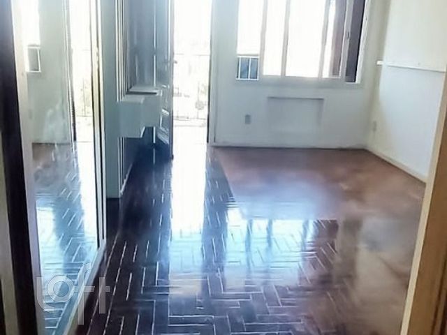 Apartamento com 72m², 2 dormitórios, 1 vaga, Higienópolis em Porto Alegre