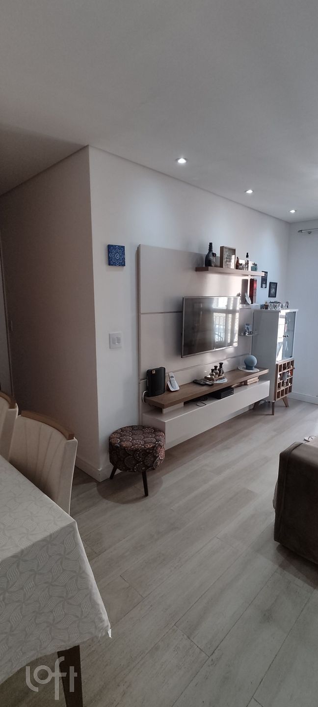 Apartamento à venda com 2 quartos, 48m² - Foto 14