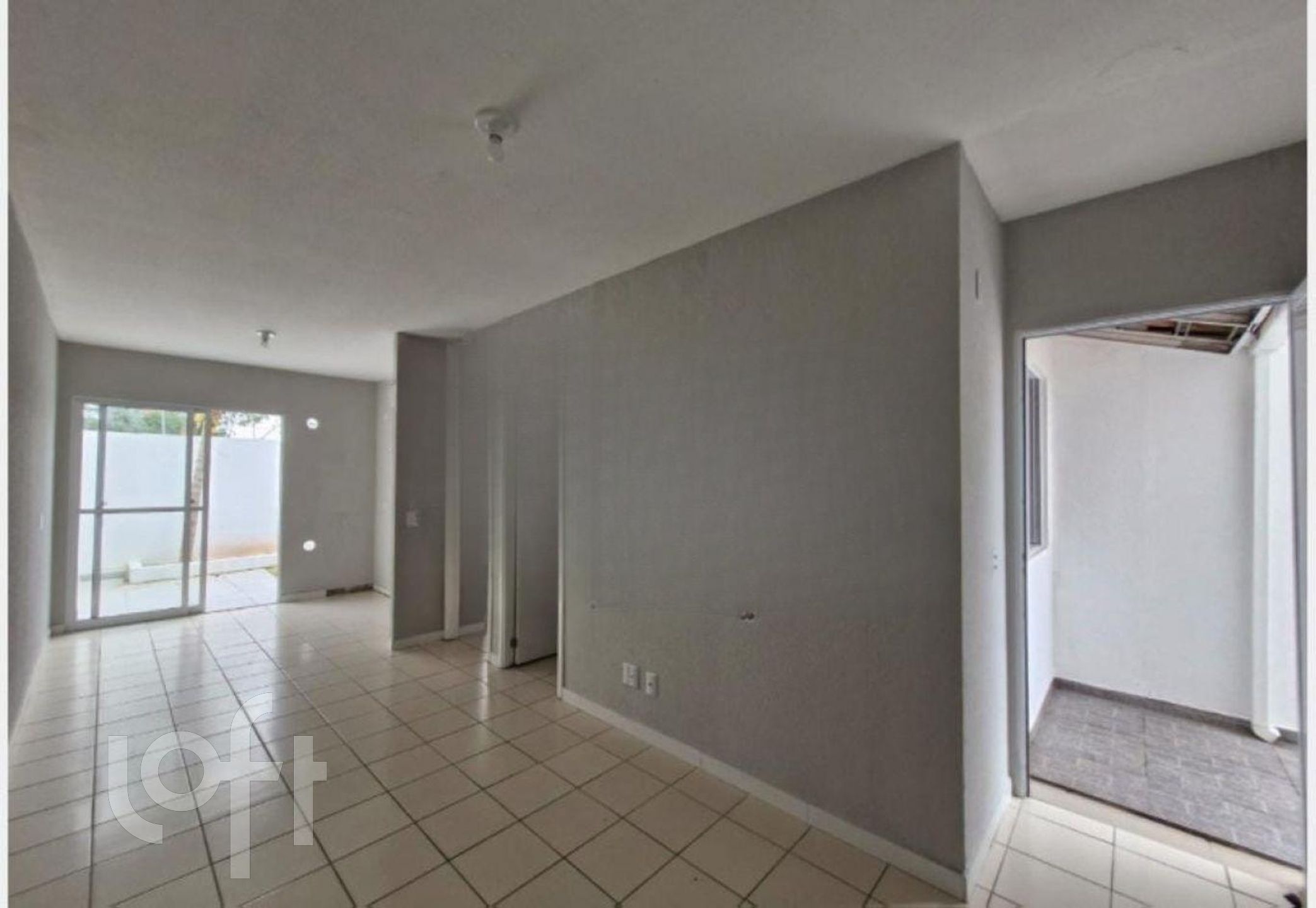 Casa à venda em Bela Vista com 75 m², 3 quartos, 2 vagas