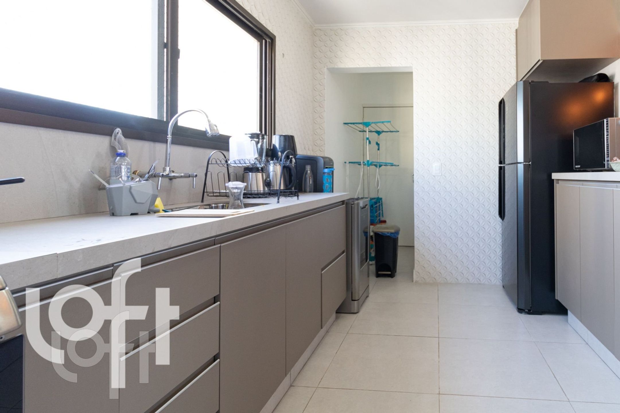 Apartamento à venda com 3 quartos, 104m² - Foto 25