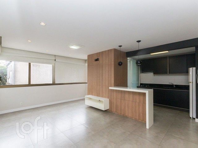 Apartamento com 70m², 2 dormitórios, 1 suíte, 1 vaga, Bom Fim em Porto Alegre