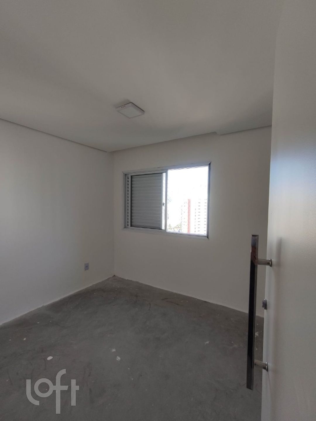 Apartamento à venda com 3 quartos, 111m² - Foto 8