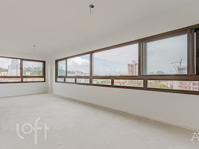 Apartamento com 110m², 3 dormitórios, 3 suítes, 2 vagas, Menino Deus em Porto Alegre