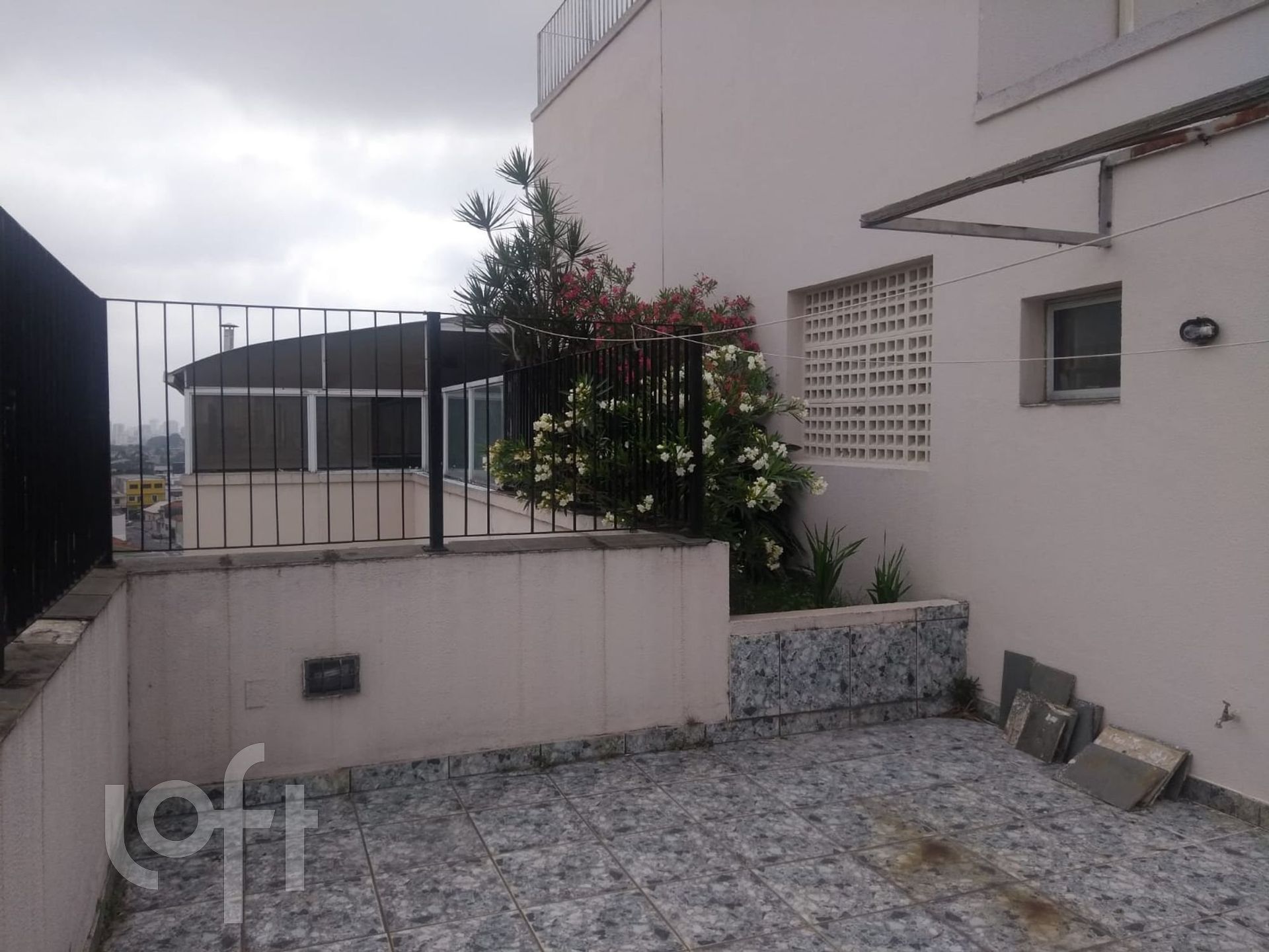 Apartamento à venda com 3 quartos, 142m² - Foto 11