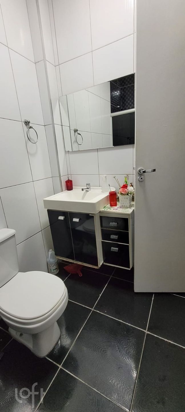 Apartamento à venda com 1 quarto, 61m² - Foto 3