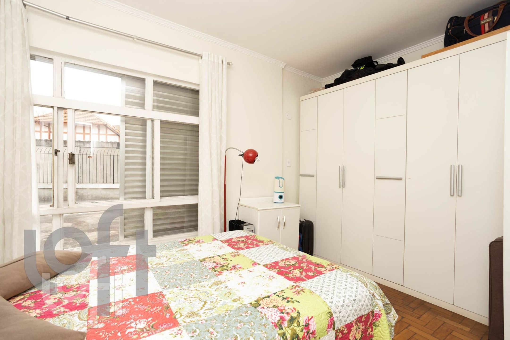 Apartamento à venda com 2 quartos, 76m² - Foto 10