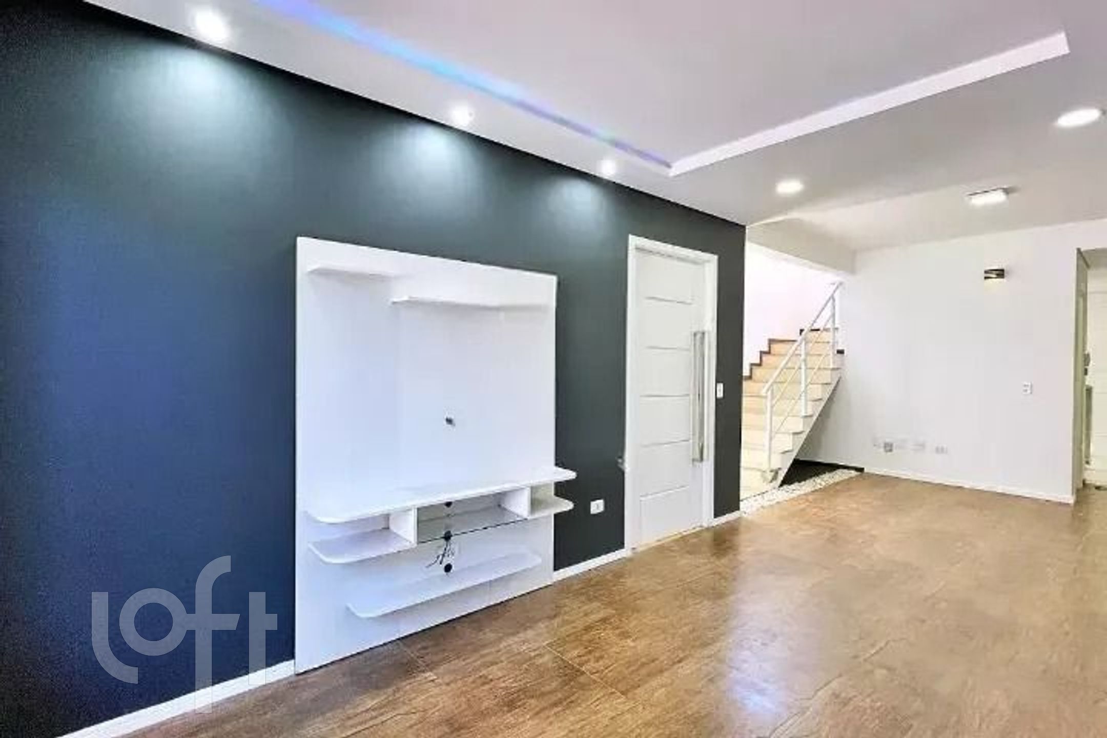 Casa à venda com 3 quartos, 130m² - Foto 4