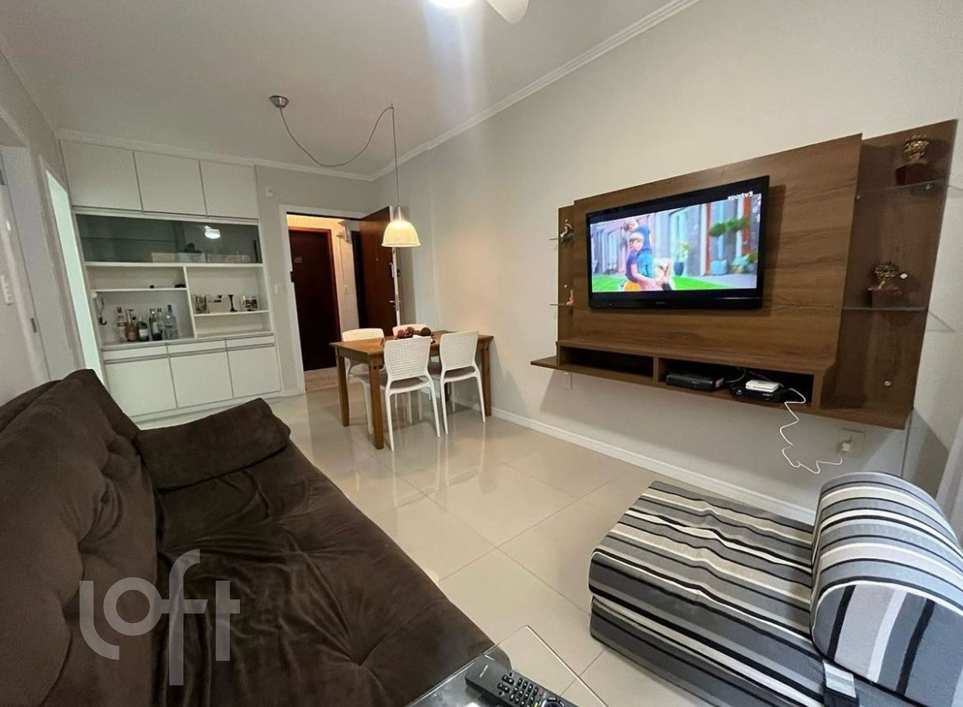 Apartamentos com 69m², 1 quarto, 1 garagem, no bairro Centro em Balneário Camboriú