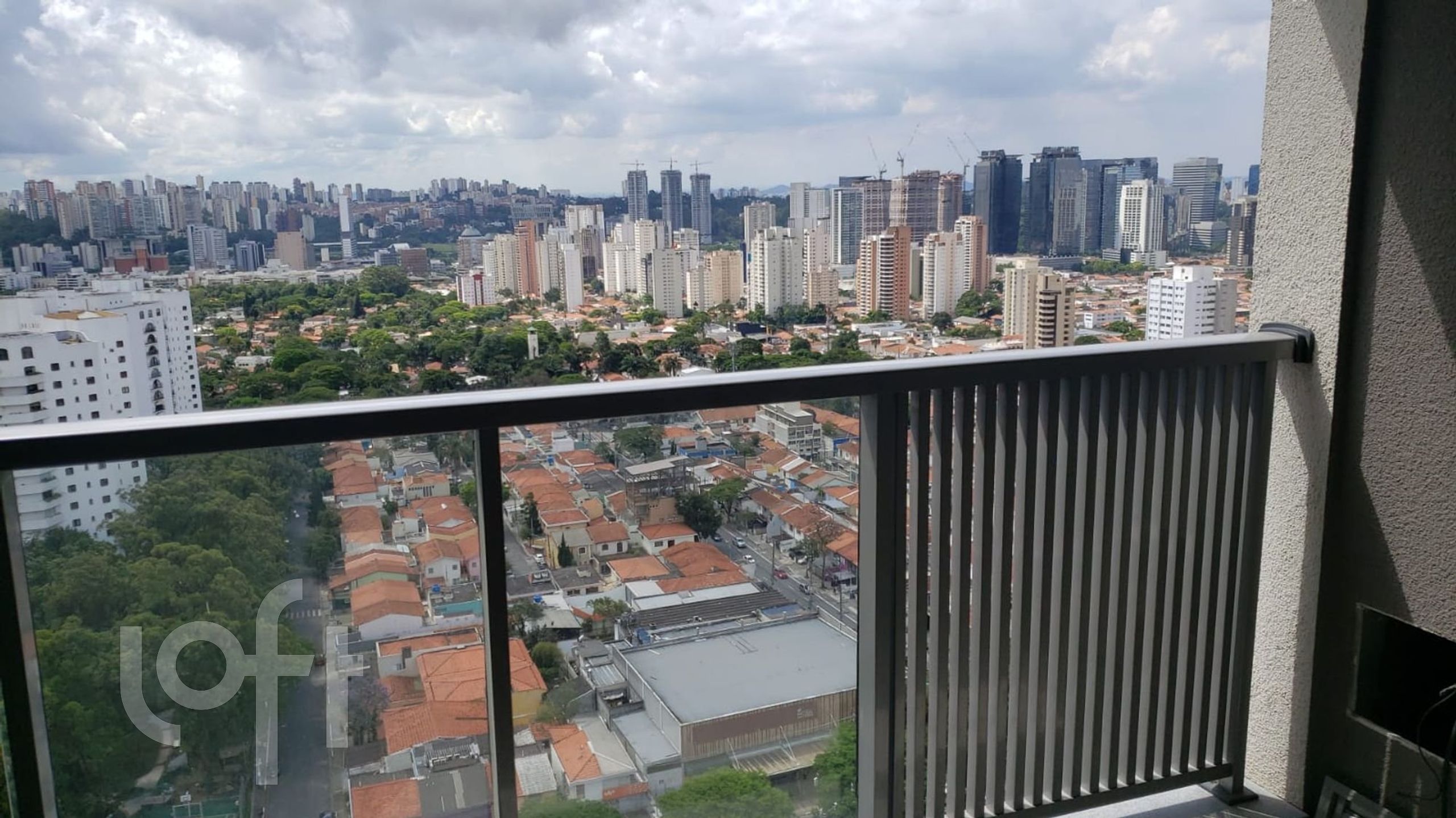 Apartamento à venda com 1 quarto, 25m² - Foto 3